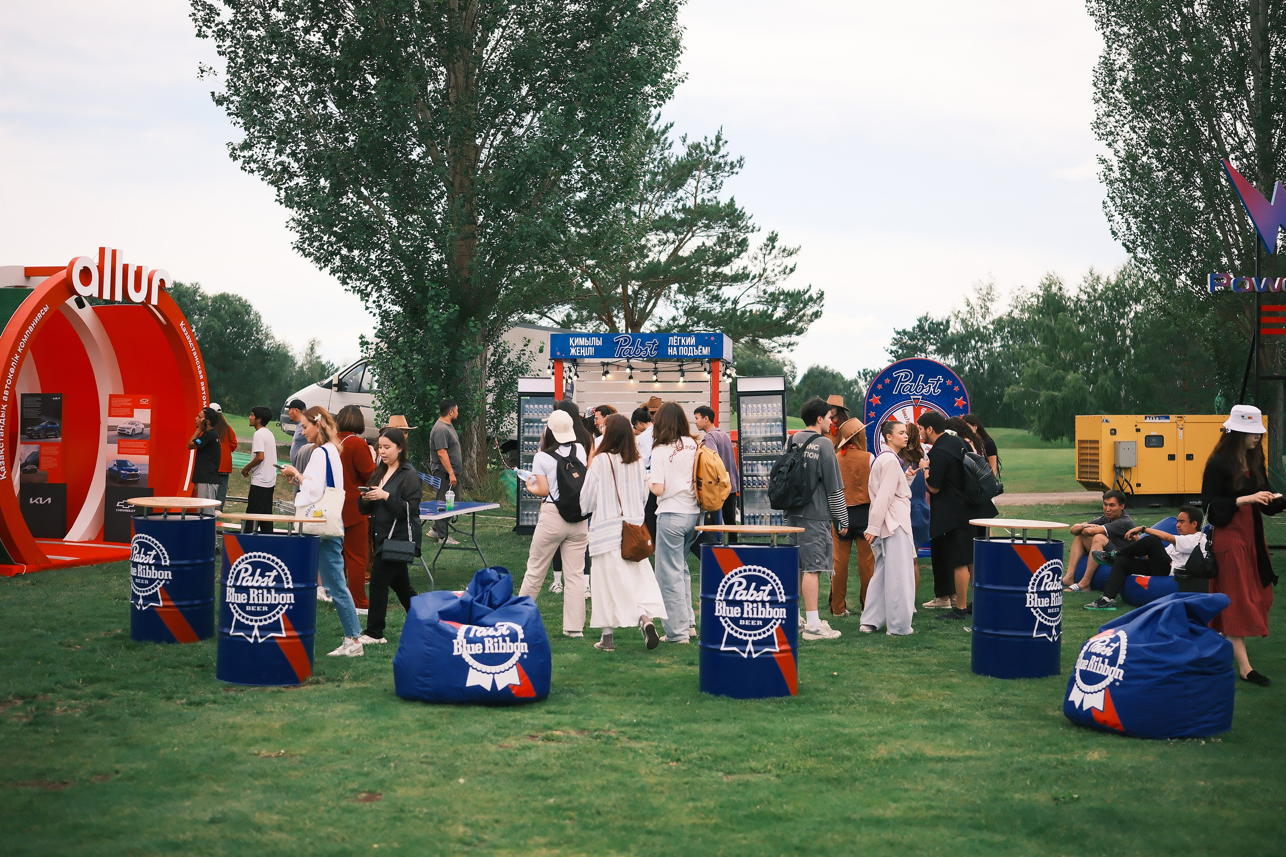 Репортажи. Портреты и репортажные съемки с душой: ваш уникальный момент в объективе Руфата, профессионального фотографа Алматы