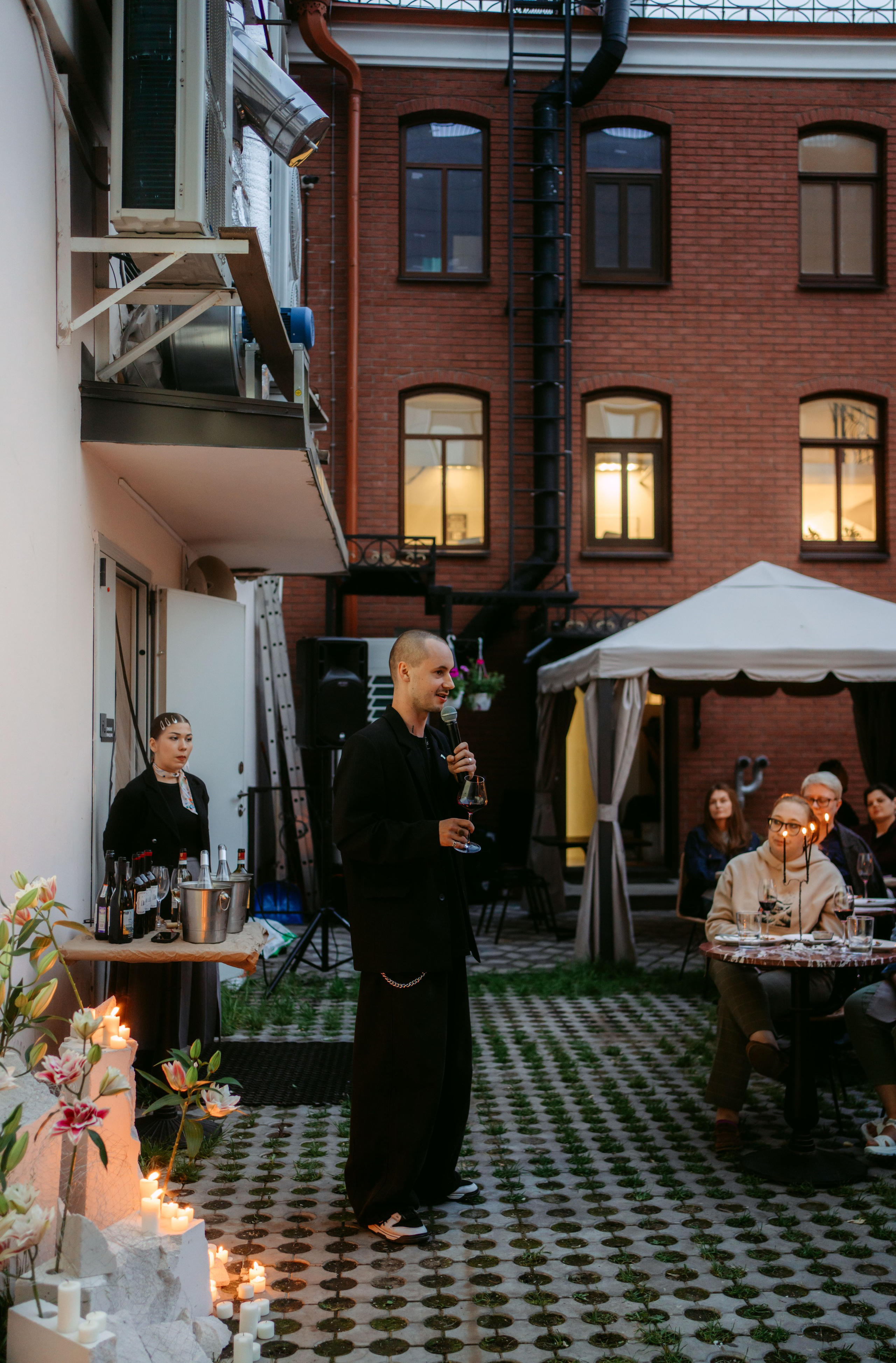 Казань глазами инженера. Винный вечер / 2025. Саша Копылов, фотограф в Казани