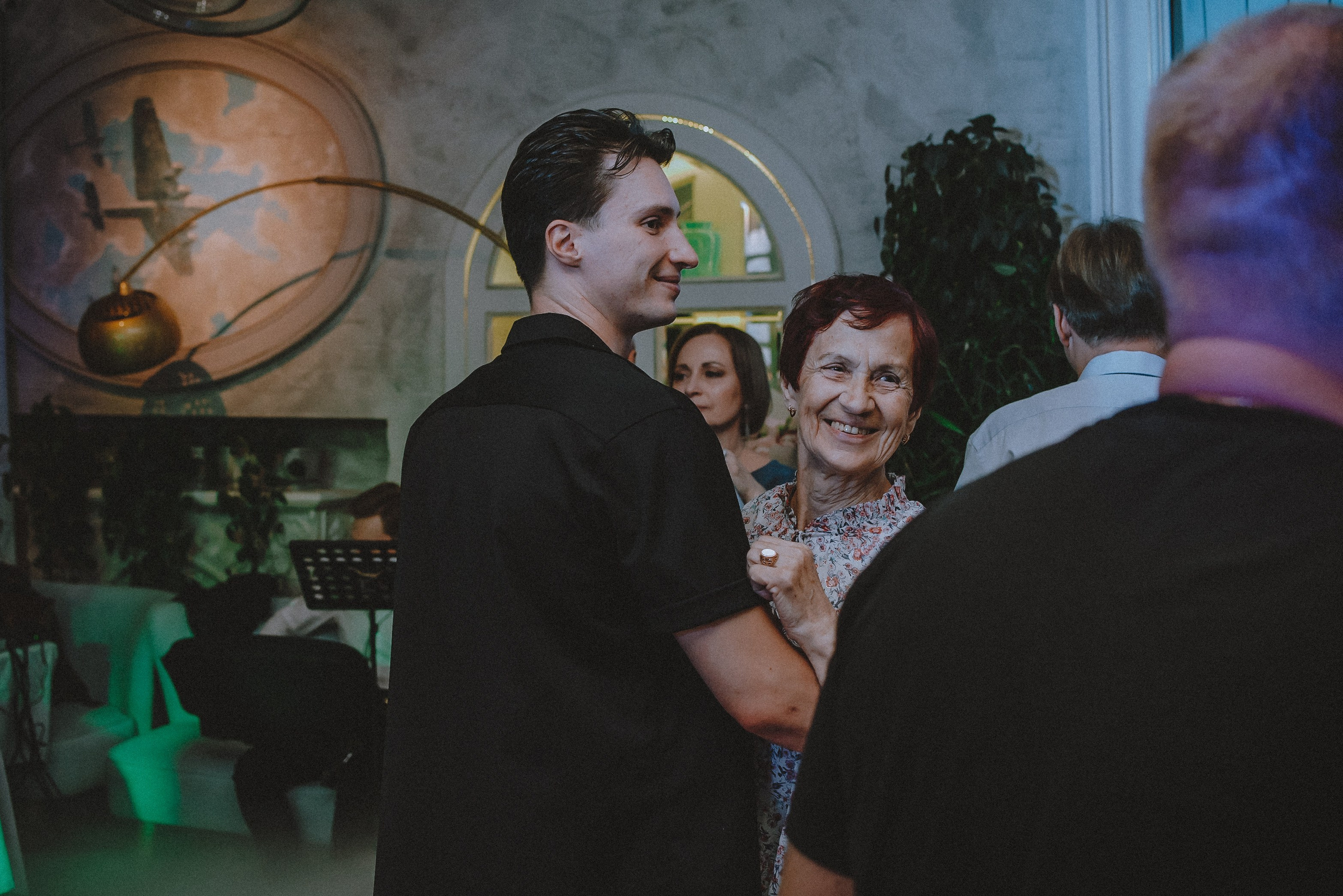 Love.com: Главная страница нашего счастья. Свадебный и семейный фотограф в Москве Сажина Кристина КиМ. Свадебный оператор в Москве Сажин Максим