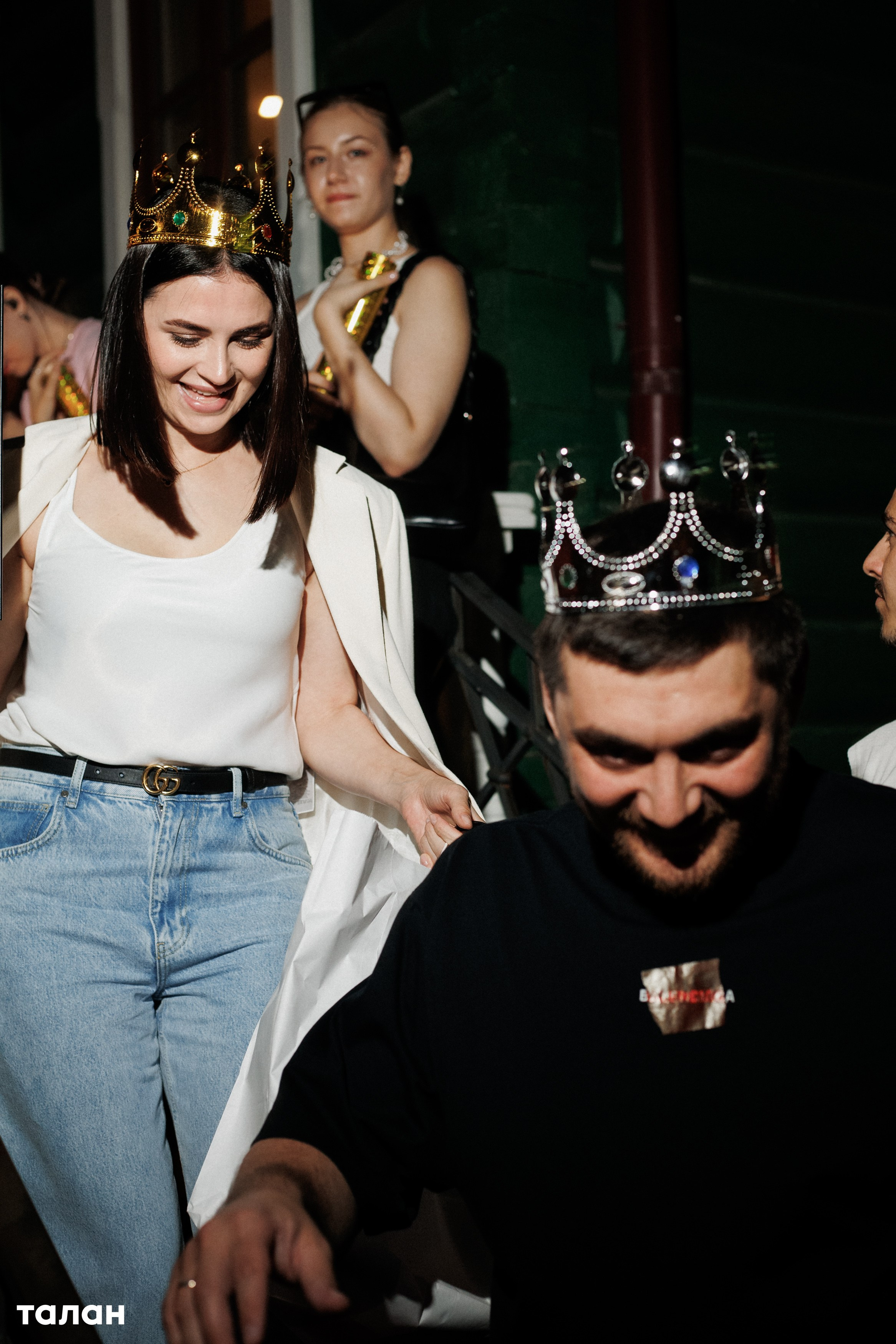 ВИНОТЕКА [бар+магаз] — BIRTHDAY PARTY. СВОИ. ФОТООТЧЕТЫ-СОБЫТИЯ-МЕСТА