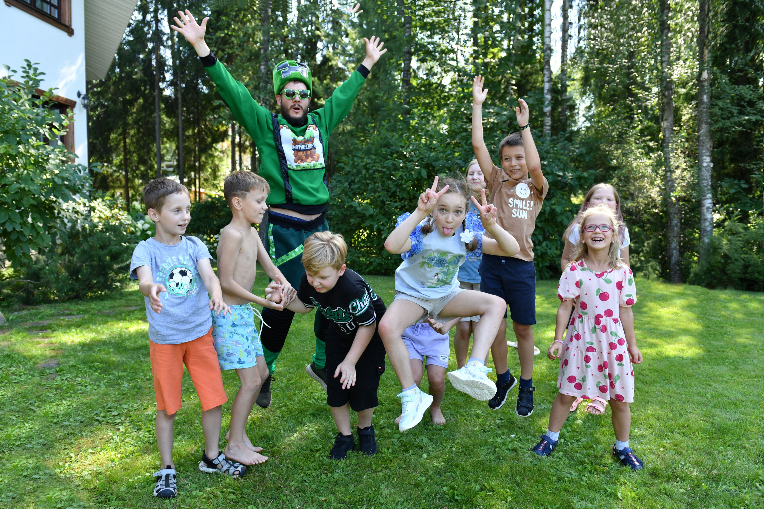 День рождения Михаила. Коттеджный посёлок. Свадебный и портретный фотограф в Москве Галина Борисова