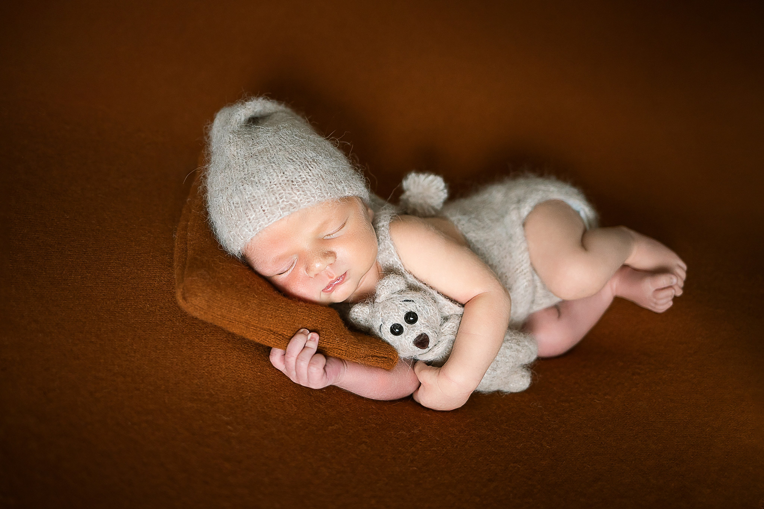 Фотосессия новорожденного. Фотограф новорожденных в Новосибирске