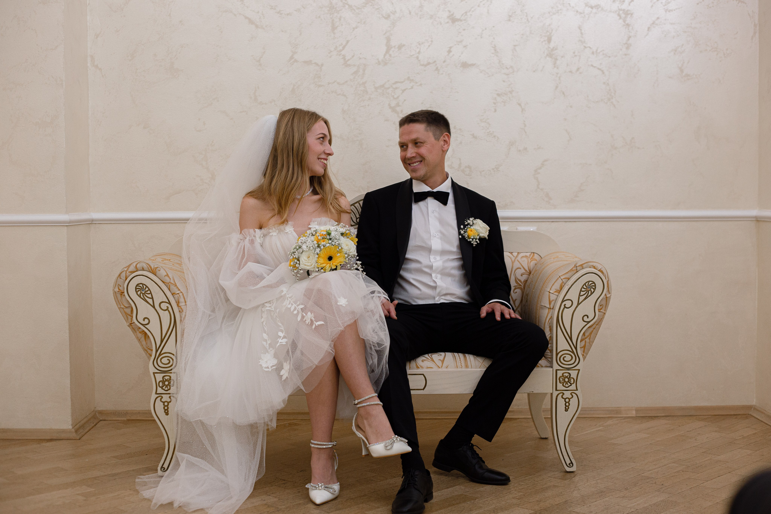 Свадебная прогулка и ЗАГС Кристины и Ильи. Портретный фотограф в Казани Алёна Евсеева