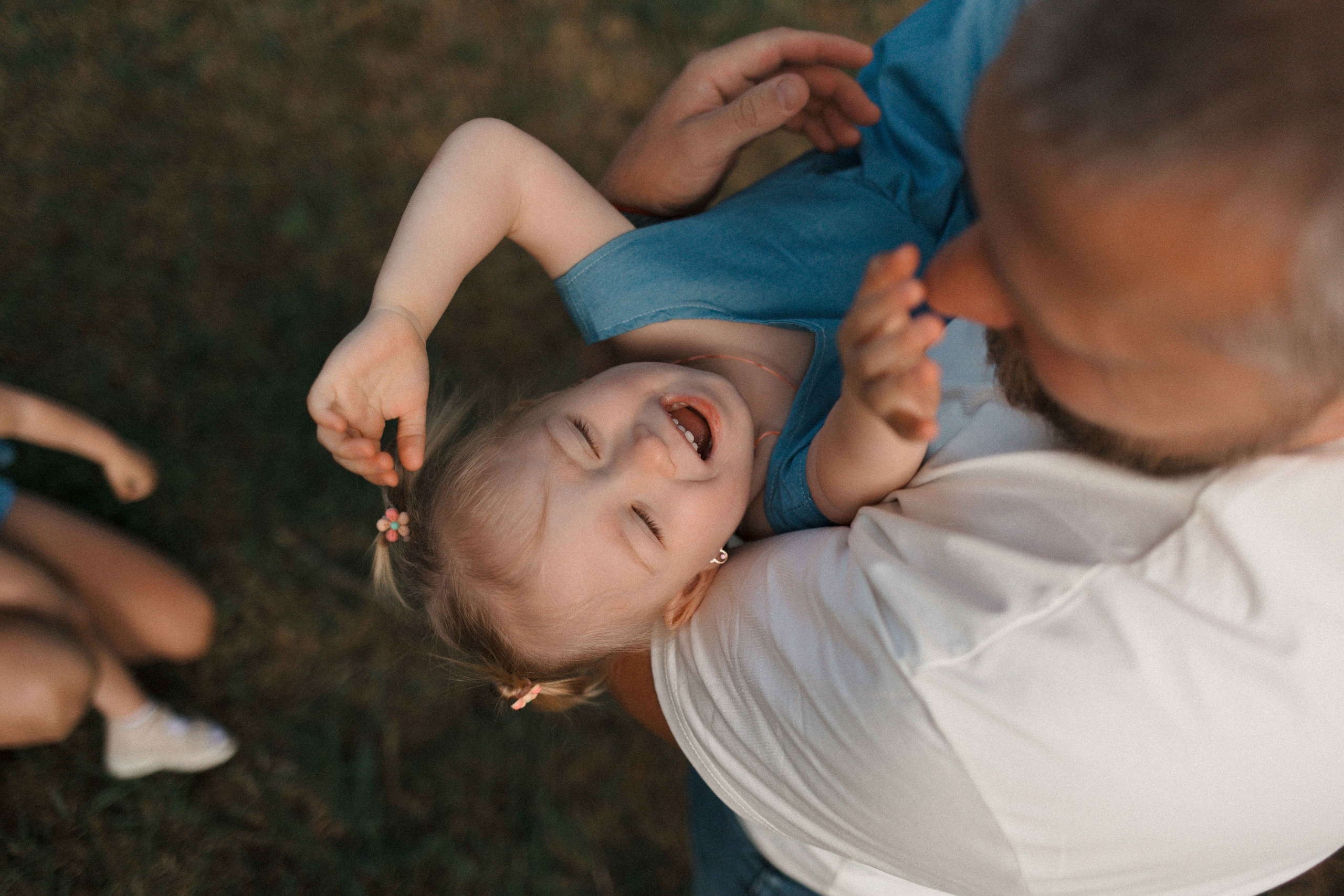 Вечер, парк, семья). Свадебный фотограф Мироманов Николай в Крыму