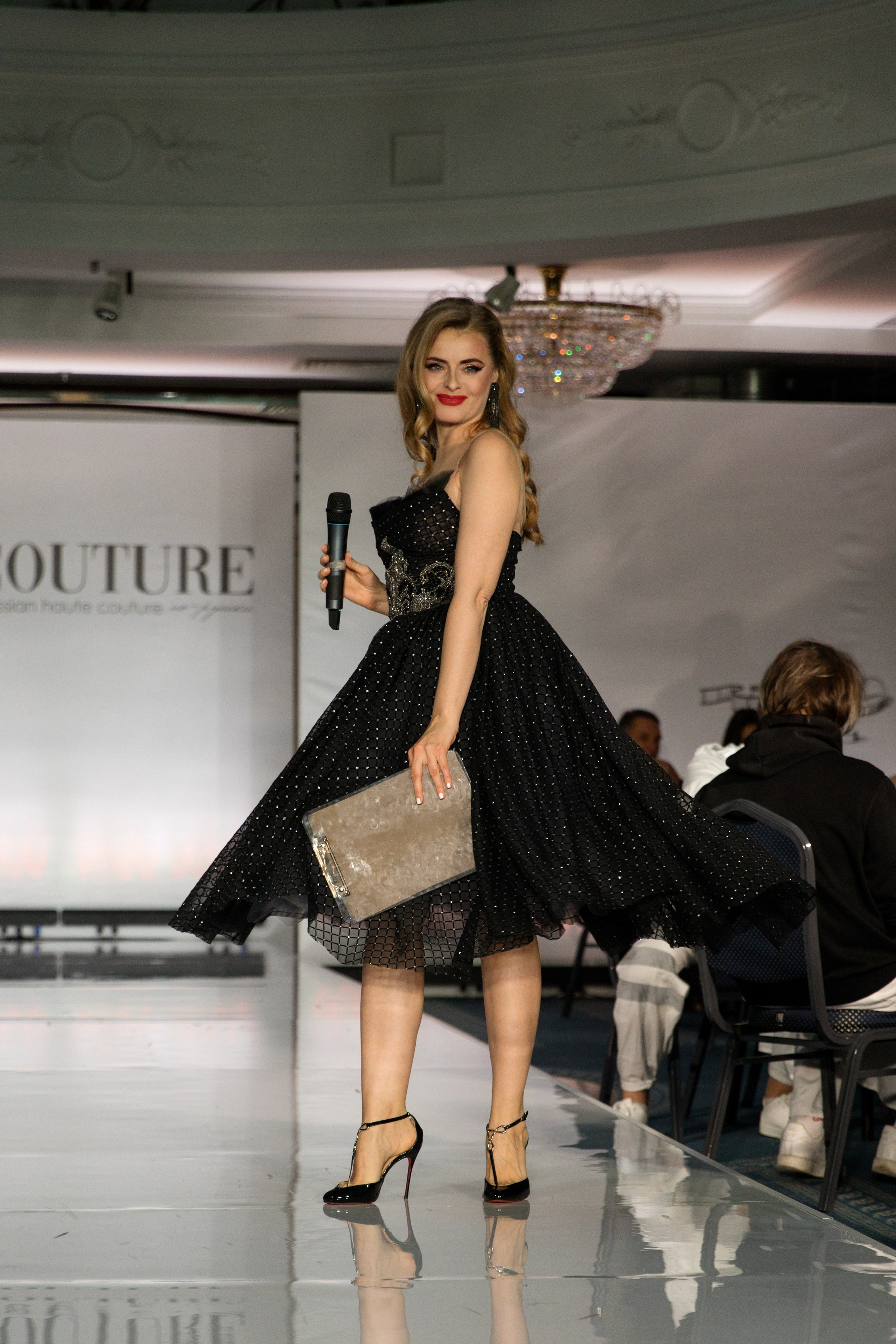 Репортаж показа «Кутюр по-русски». Фотограф в Санкт-Петербурге Вагнер Юлия