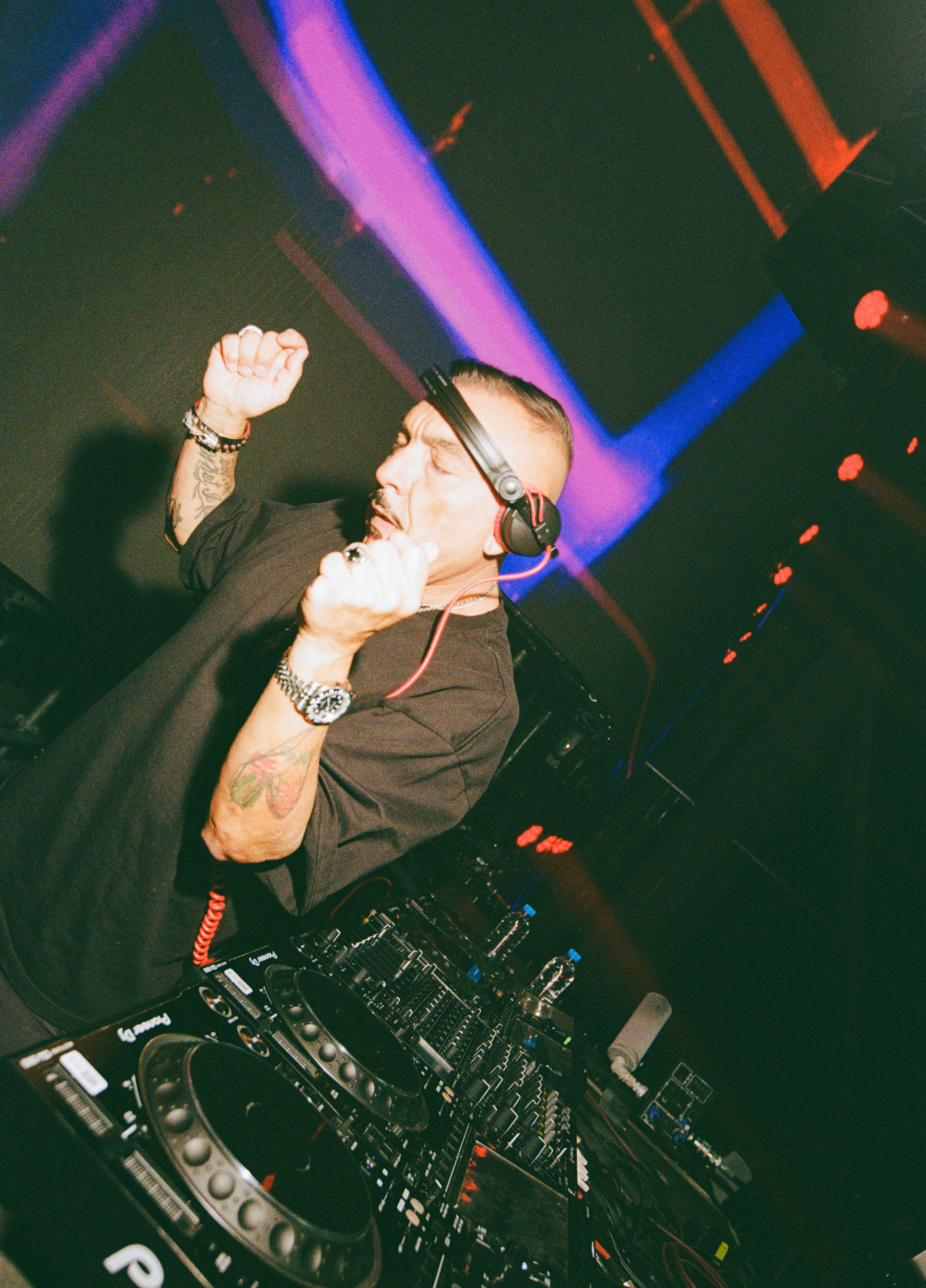 Москва 2030. Портретный и ивент-фотограф в Москве