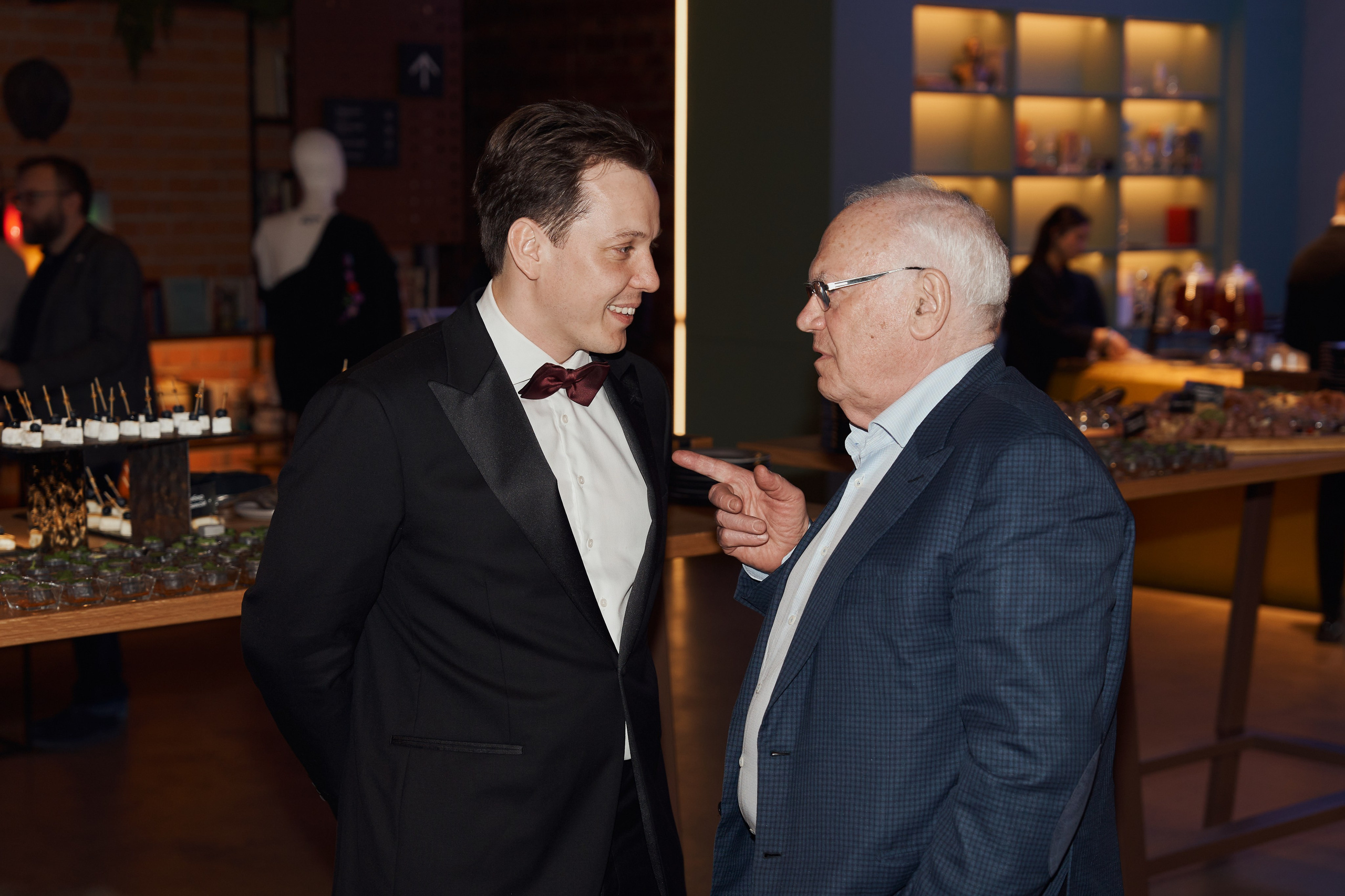 Клинике «Будь Здоров» 20 лет. Свадебный фотограф в Москве и Подмосковье Виктор Одинцов