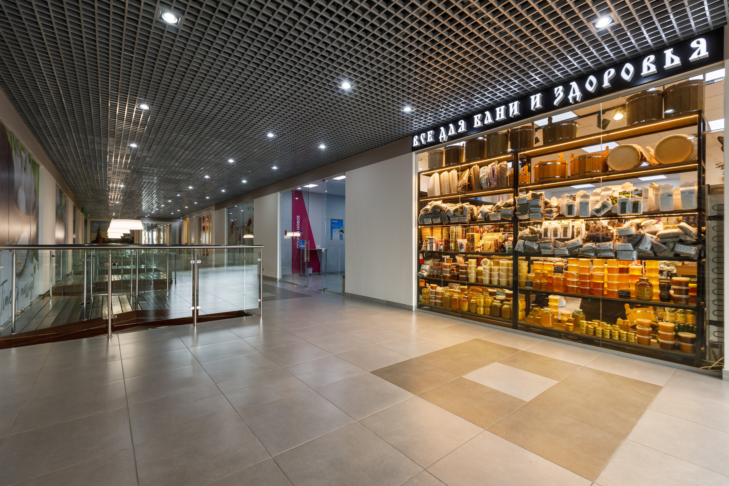 Фотосъемка торгового центра Покровский. Интерьерный фотограф в Москве Роман Потапов