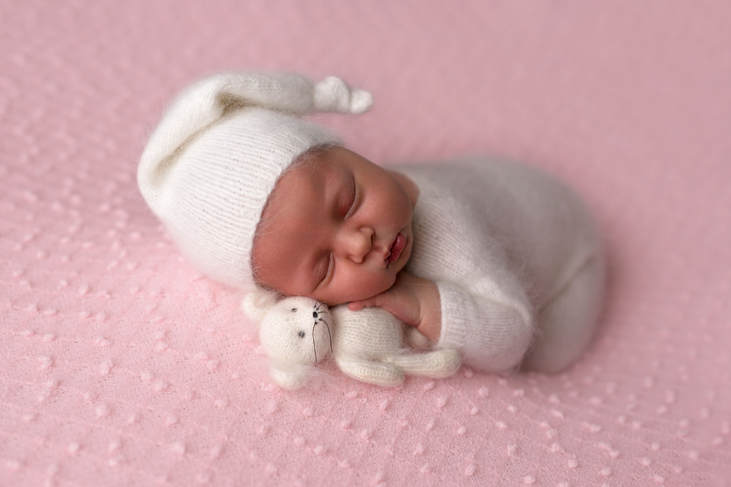 Newborn ДЕВОЧКИ. Фотограф новорожденных в Новосибирске