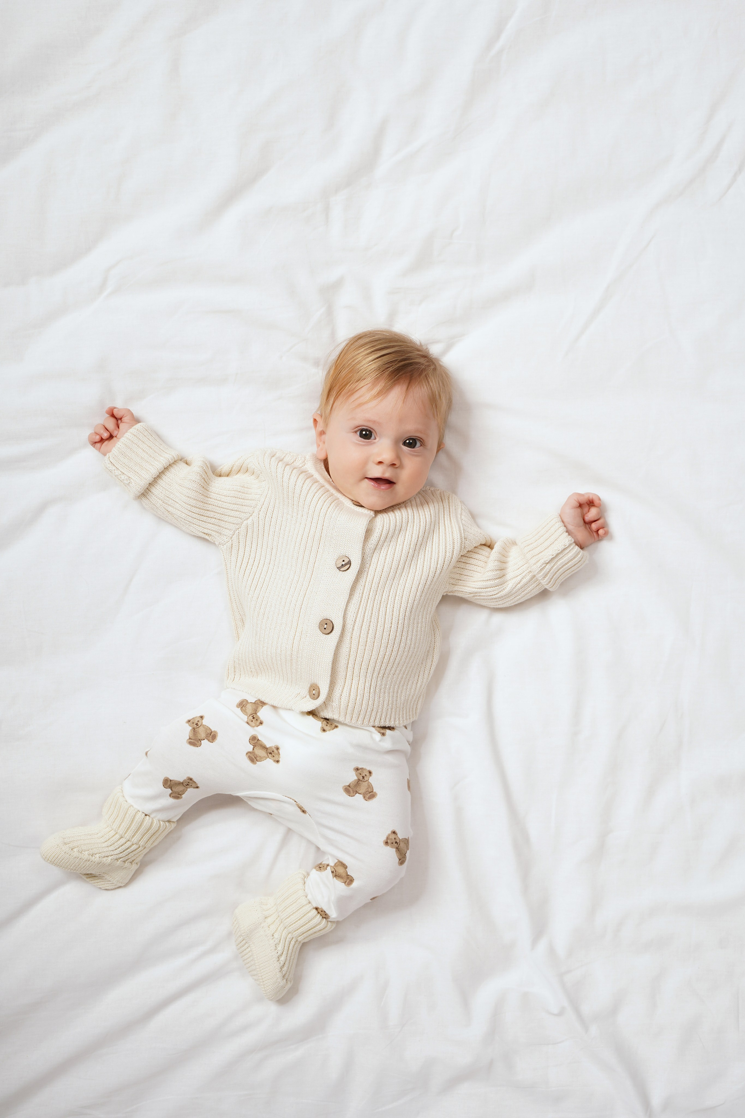 "Профессиональная детская фотосъемка для семейных портретов и воспоминаний""Высококачественная детская съемка новорожденных и малышей в студии""Рекламная детская фотосъемка для альбомов и подарков""Студийная детская съемка с креативными декорациями и позами""Коммерческая детская фотосъемка для маркетинга детских товаров""Фотография детской съемки с акцентом на эмоции и улыбки""Семейная детская съемка для портфолио и социальных сетей""Профессиональная детская фотосъемка с мягким освещением""Рекламные фото детской съемки для сайтов и брошюр""Высокоточная детская съемка для воспоминаний и презентаций""Детская фотосъемка высокого разрешения для семейных альбомов""Коммерческая детская съемка с фокусом на радость и развитие""Студийная фотосъемка детской съемки для брендов и маркетинга""Фотографии детской съемки для подарков и увеличения клиентов""Профессиональная детская съемка для каталогов и семейных историй" "Профессиональная каталожная фотосъемка товаров для e-commerce и интернет-магазинов""Высококачественная каталожная съемка одежды и аксессуаров с белым фоном""Рекламная каталожная фотосъемка для маркетинга продуктов и брендов""Студийная каталожная съемка с детальной проработкой текстур и материалов""Коммерческая каталожная фотосъемка для каталогов и онлайн-платформ""Фотография каталожной съемки с акцентом на дизайн и презентацию товаров""Предметная каталожная съемка для увеличения продаж в e-commerce""Профессиональная каталожная фотосъемка с использованием студийного освещения""Рекламные фото каталожной съемки для сайтов и социальных сетей""Высокоточная каталожная съемка товаров для презентаций и брошюр""Каталожная фотосъемка высокого разрешения для онлайн-магазинов""Коммерческая каталожная съемка с фокусом на качество и детализацию""Студийная каталожная фотосъемка для брендов и ритейла""Фотографии каталожной съемки для маркетинговых кампаний""Профессиональная каталожная съемка для каталогов и увеличения конверсии"