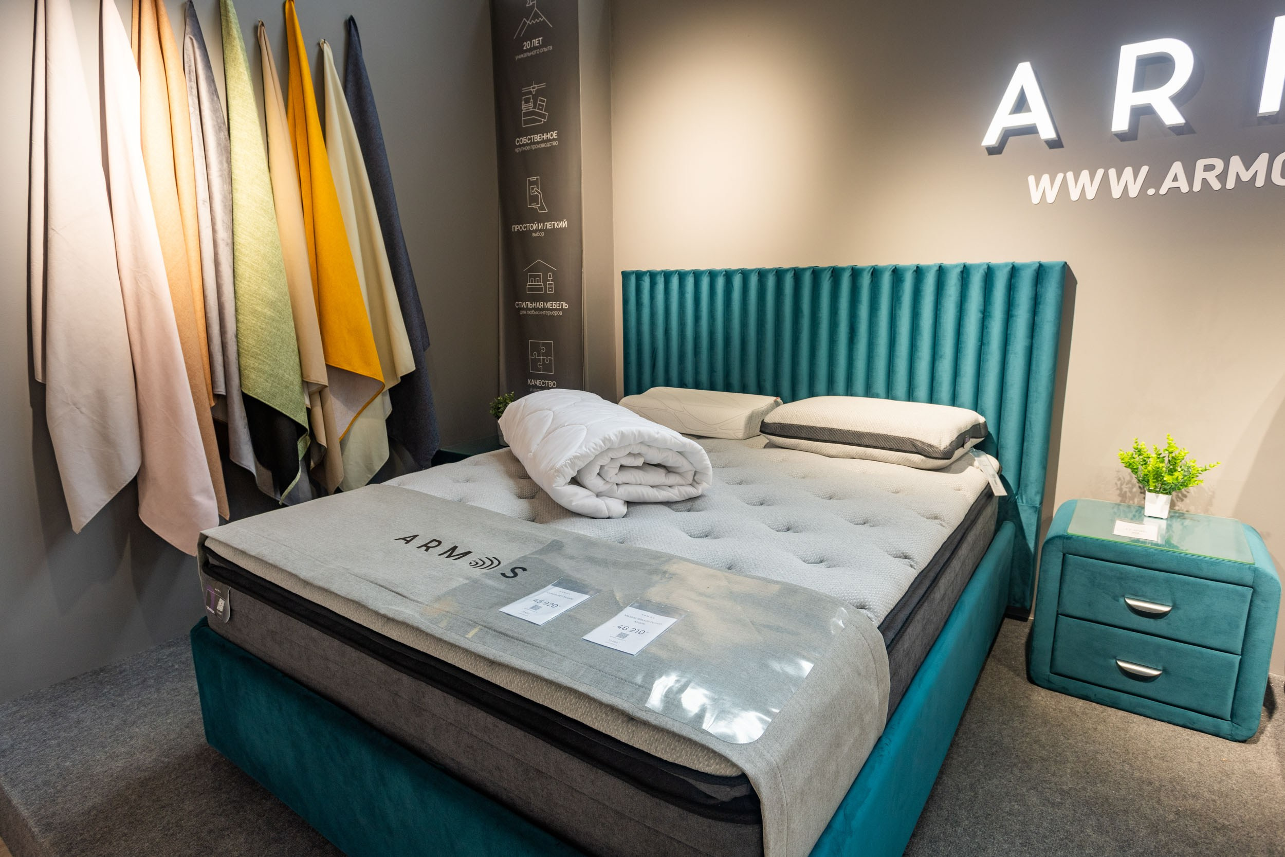 Интерьерная фотосъемка мебельного магазина «Armos маркет»