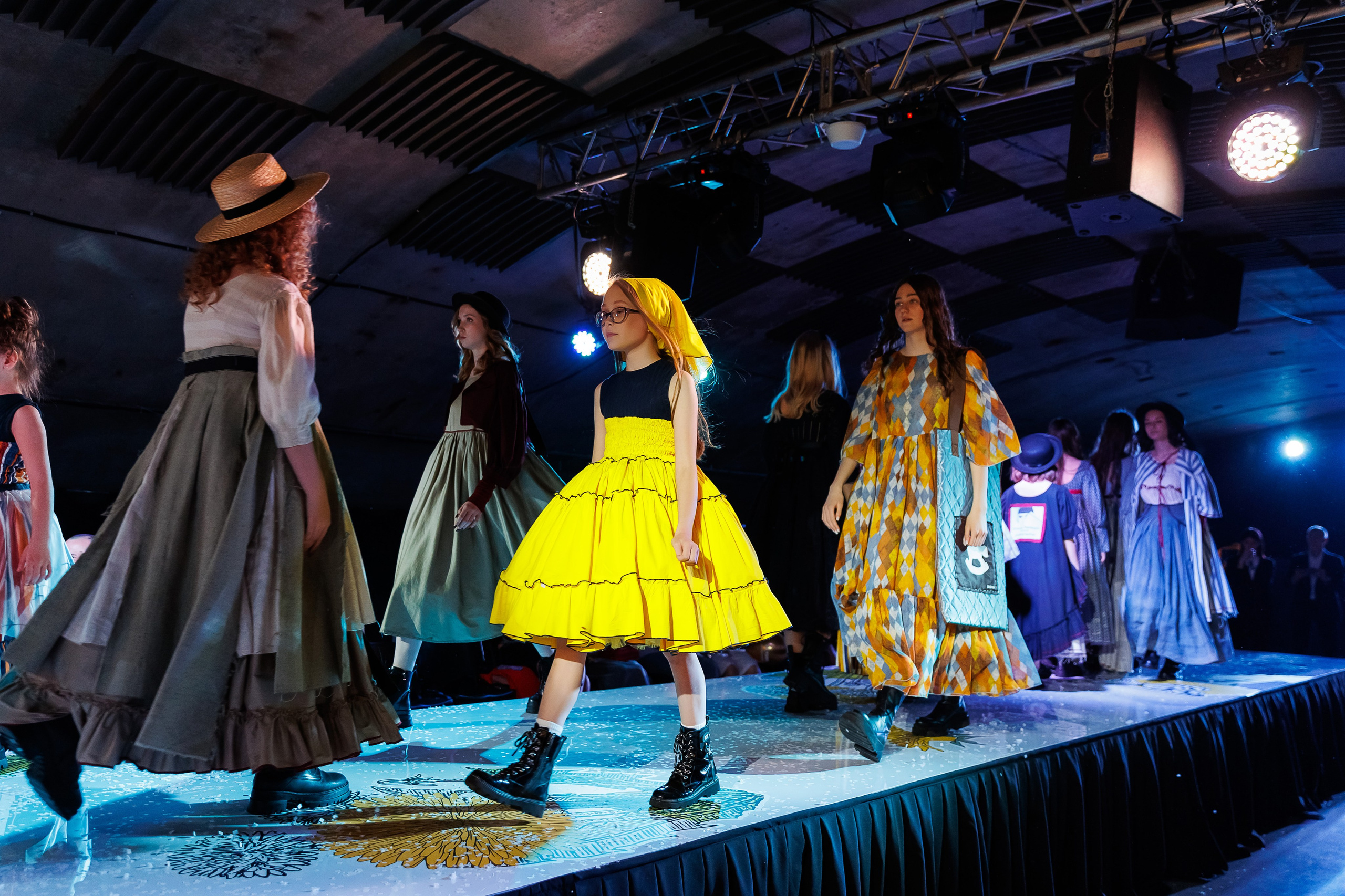 Показ Надежды Шибиной от журнала «Жираf». Фотограф Новосибирск — Наталья Гресь