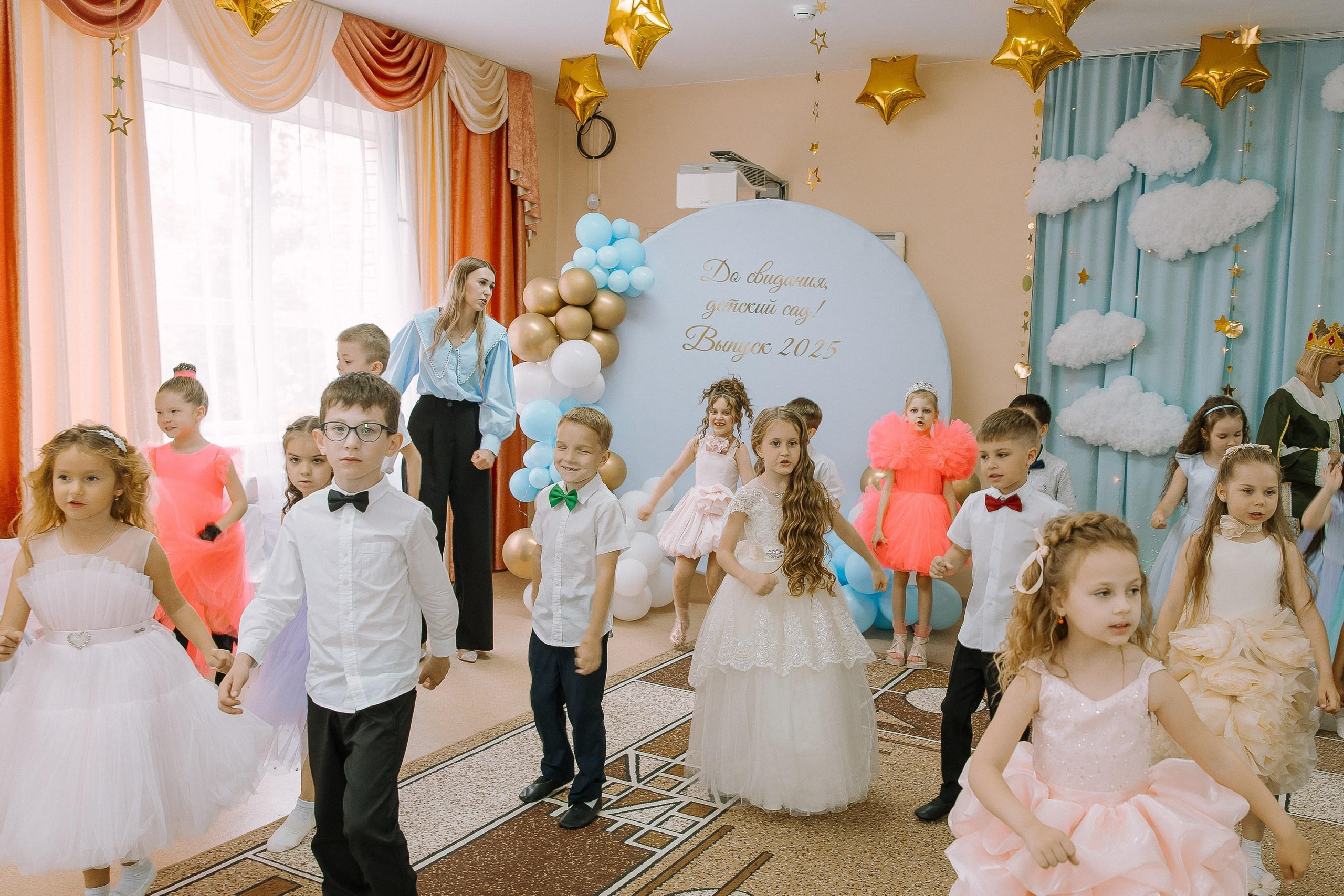 Выпускной в ДС -29. Выпускные альбомы Натальи Бутко: Новороссийск, Анапа, Геленджик