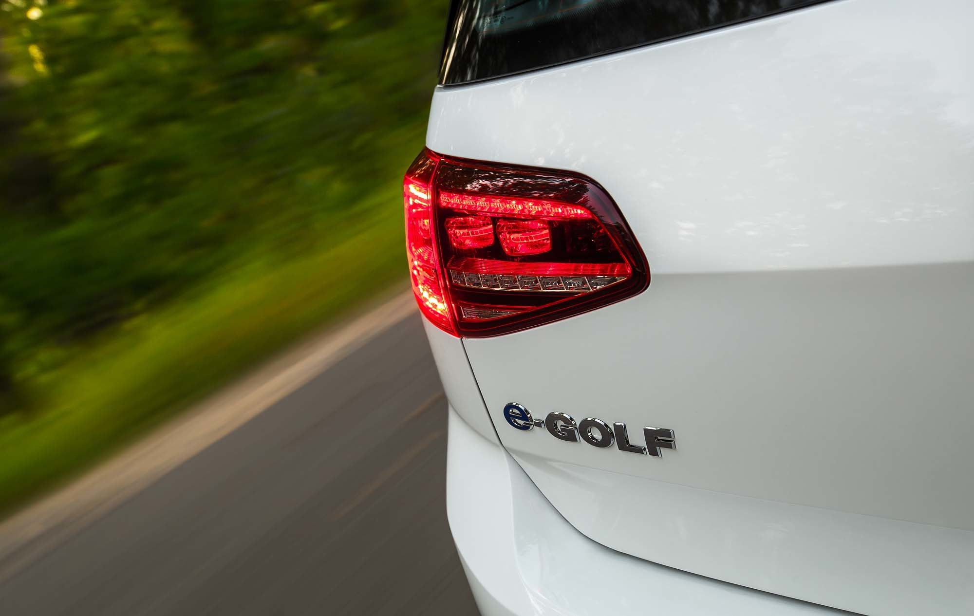 VW Golf VIIE. Фотограф Дмитрий Питерский