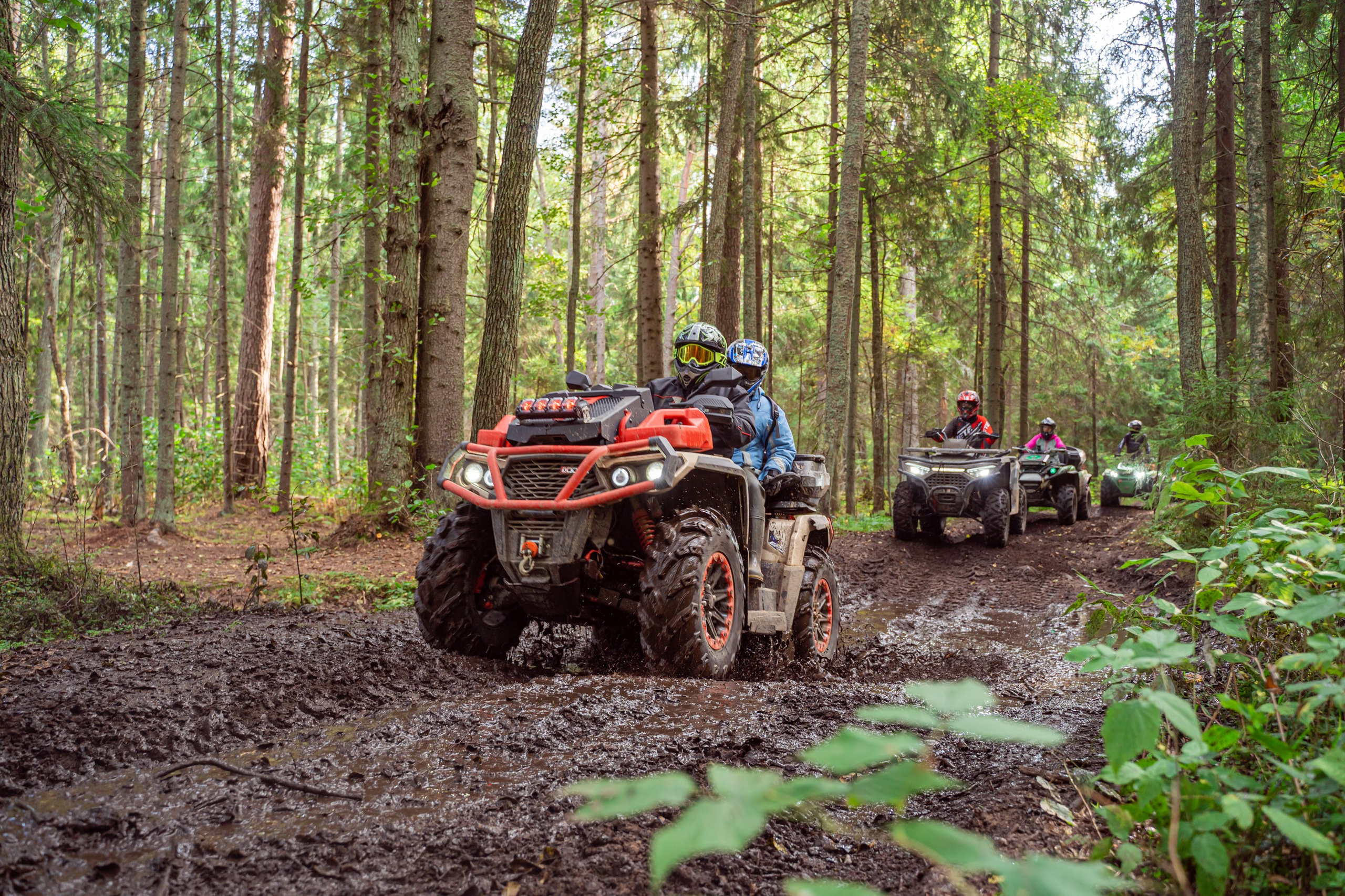 Квадровыезд —спортивный репортаж в Ленинградской области. Свадебный, семейный, портретный, репортажный фотограф в Санкт-Петербурге