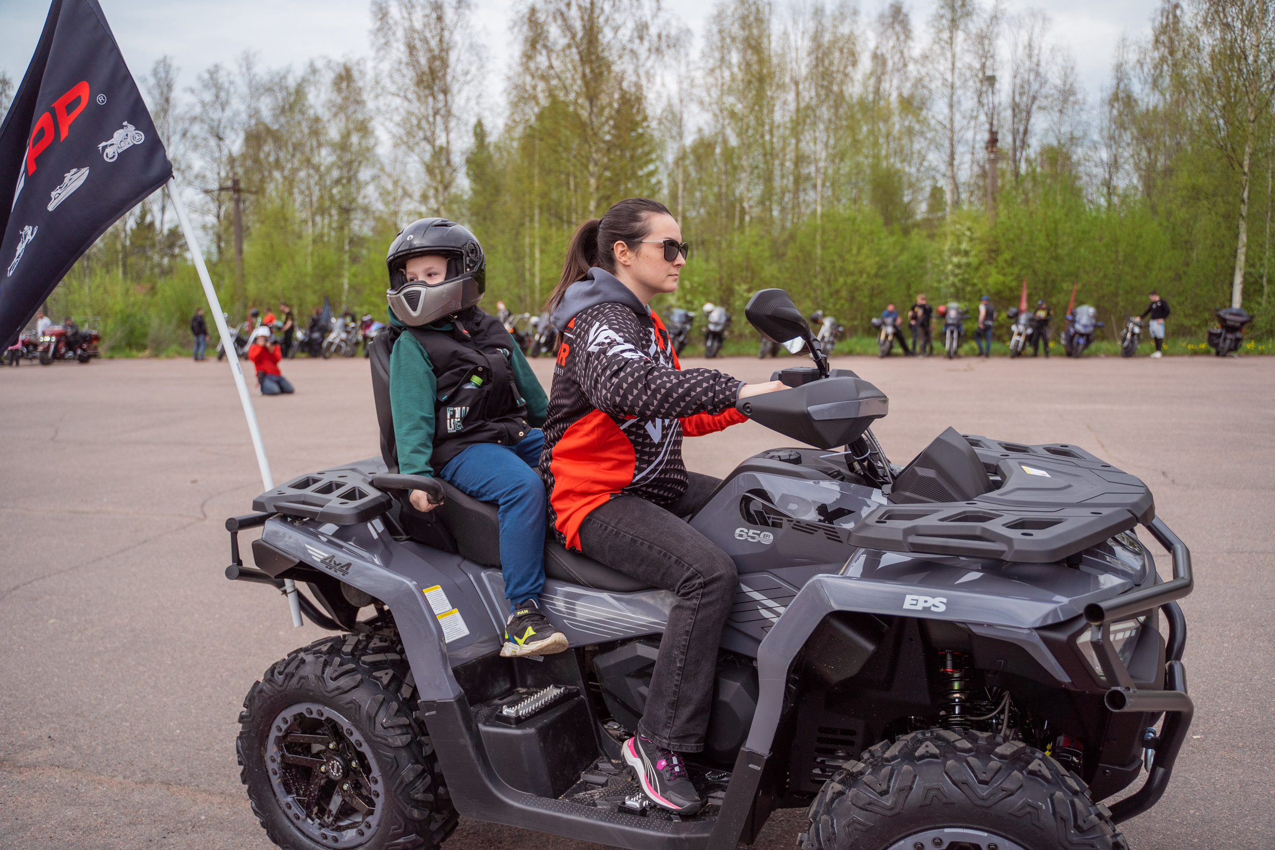 Мотоциклы —репортажная фотосъемка в Санкт-Петербурге. Свадебный, семейный, портретный, репортажный фотограф в Санкт-Петербурге