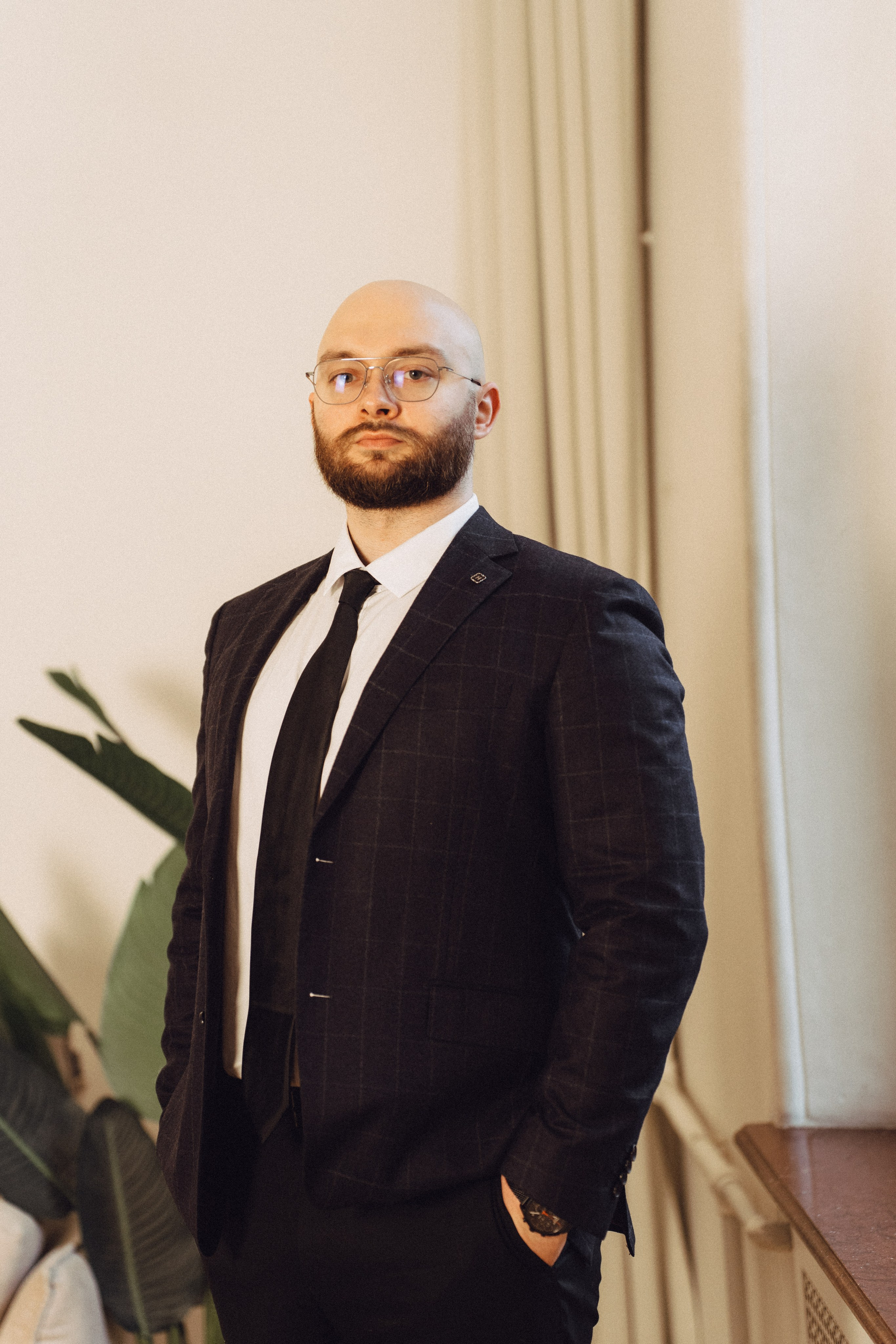 СВАДЕБНАЯ СЬЕМКА ВО ВТОРОМ ДВОРЦЕ (ДЕКАБРЬ) ТАКЖЕ СЬЕМКА В СТУДИИ НА ЧЕРНЫШЕВСКОЙ. Профессиональный фотограф, Санкт-Петербург — Виктория Богомолова