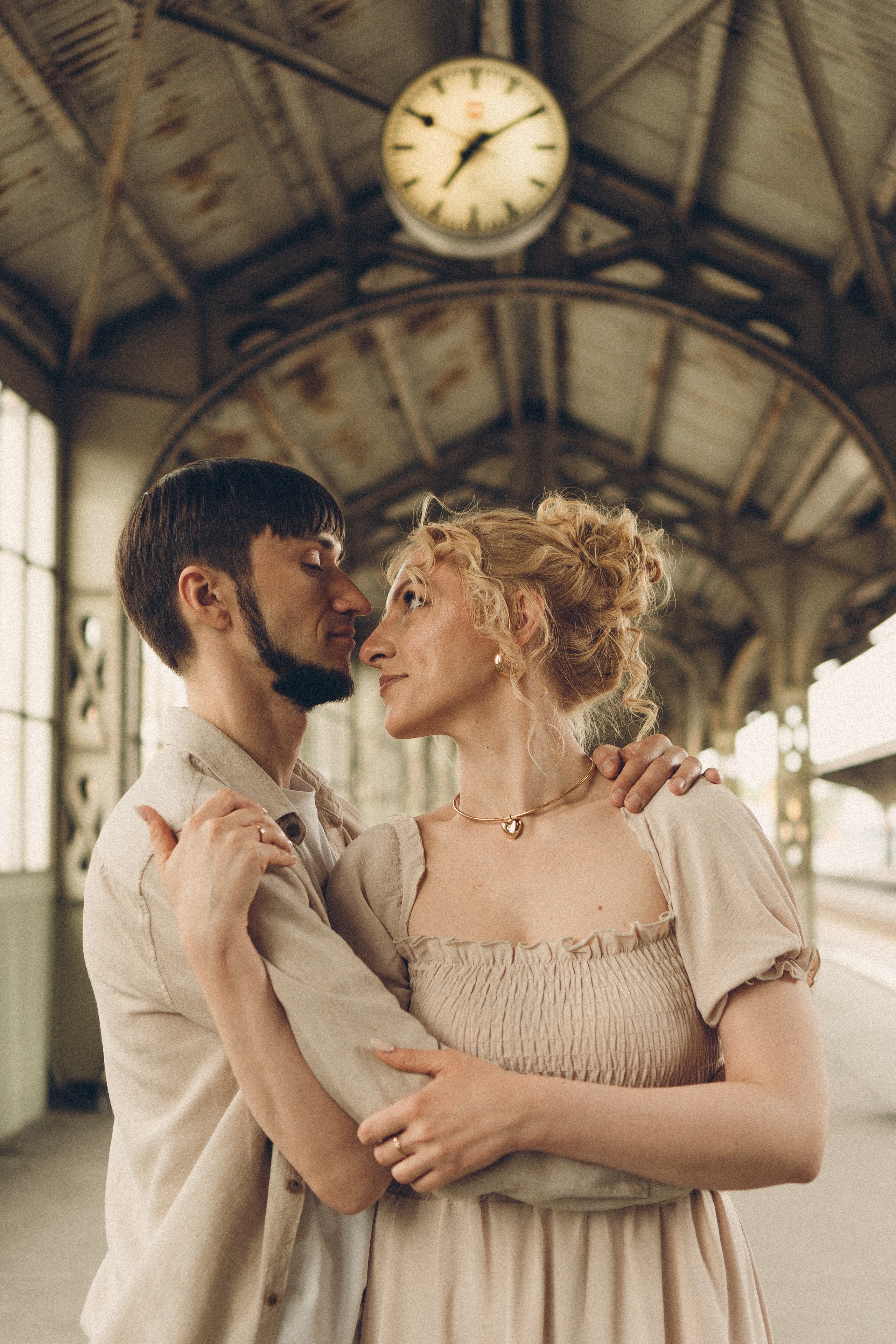 ПРОГУЛКА НА ВИТЕБСКОМ ВОКЗАЛЕ. Профессиональный фотограф, Санкт-Петербург — Виктория Богомолова