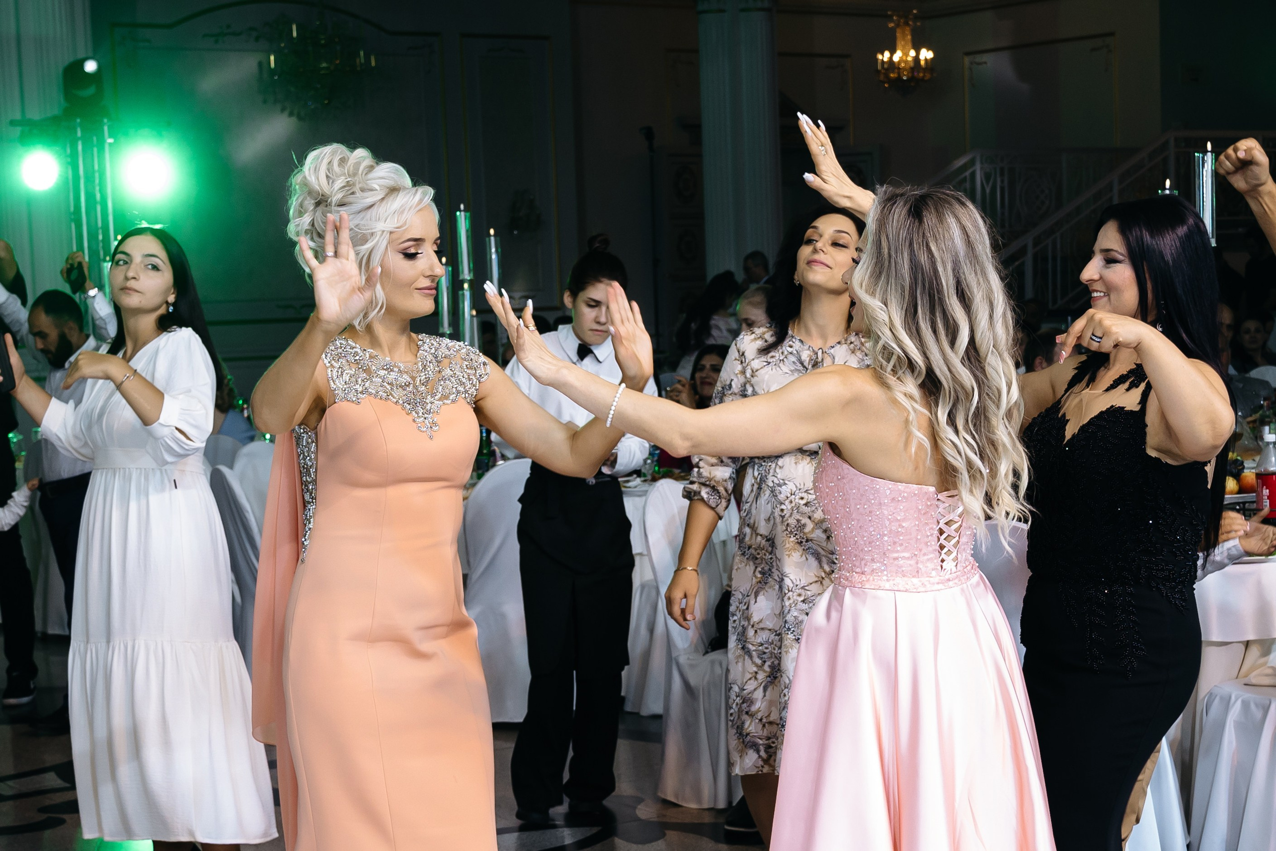 Карен и Сэда. Свадебный фотограф Красноярск Вязьминова Мария