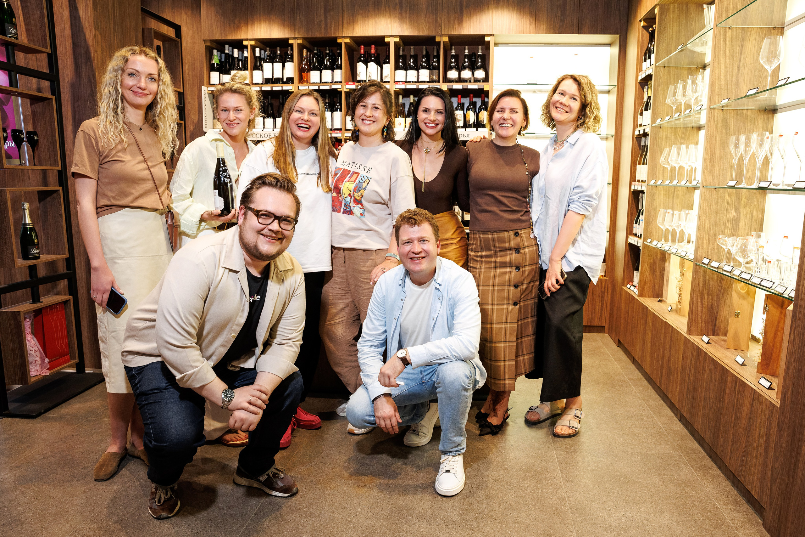 Презентация в SimpleWine. Репортажный Фотограф в Москве Александр Назаров