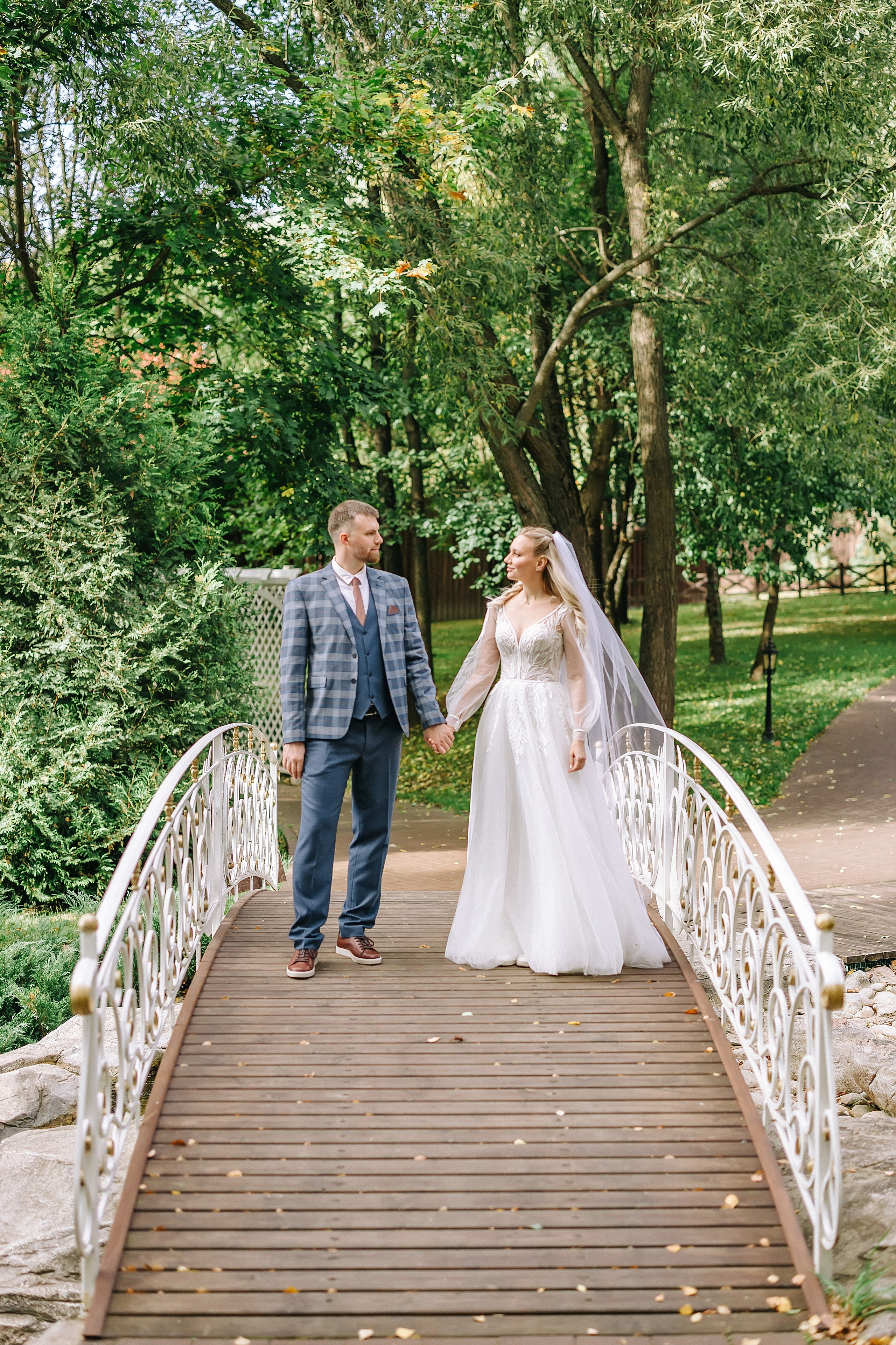 Чувства. Александр Антонов. Профессиональный свадебный, репортажный фотограф в Москве, Подольске. Фото+Видео на любой праздник