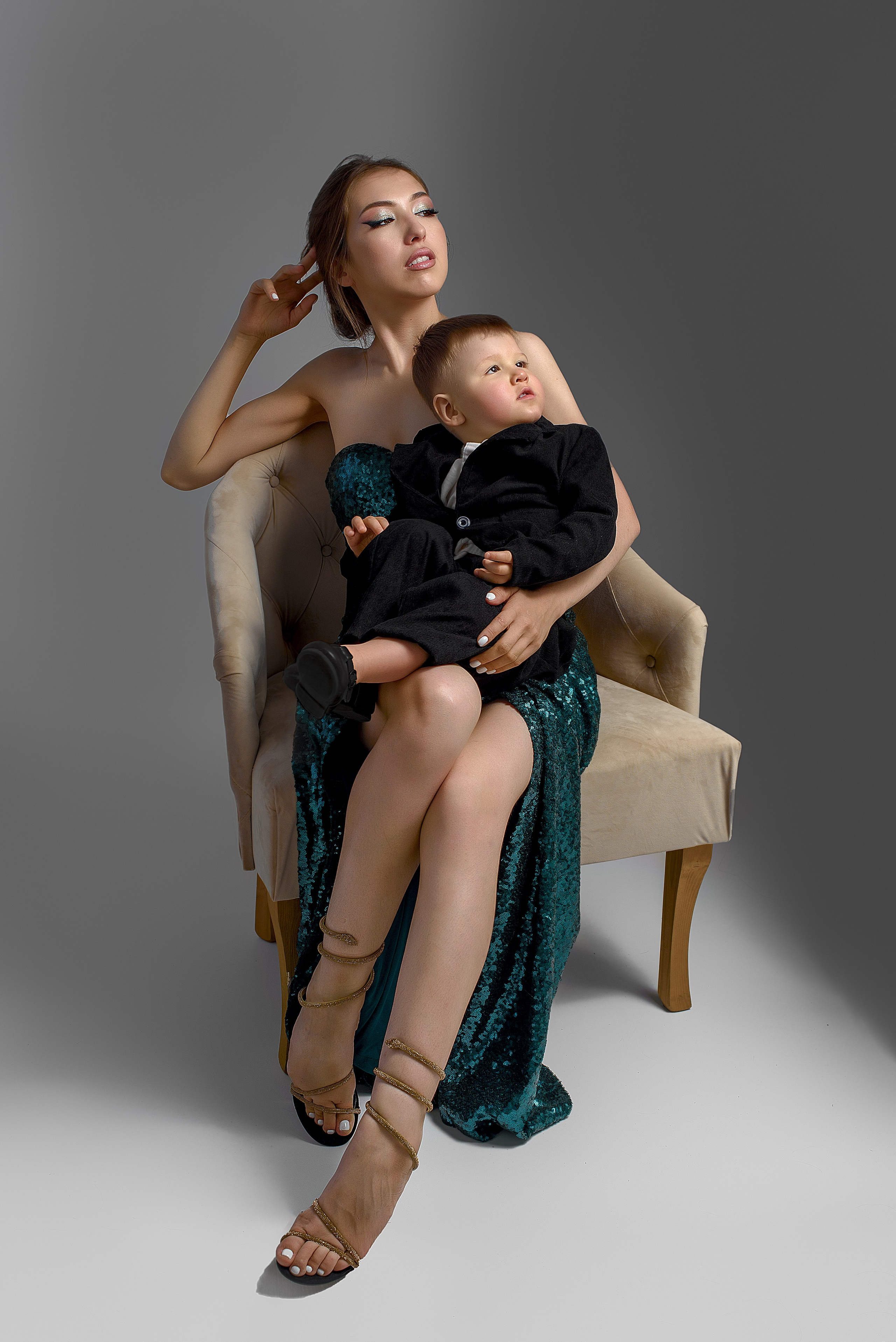 Женский портрет. Фотограф беременности и новорожденных в Рязани