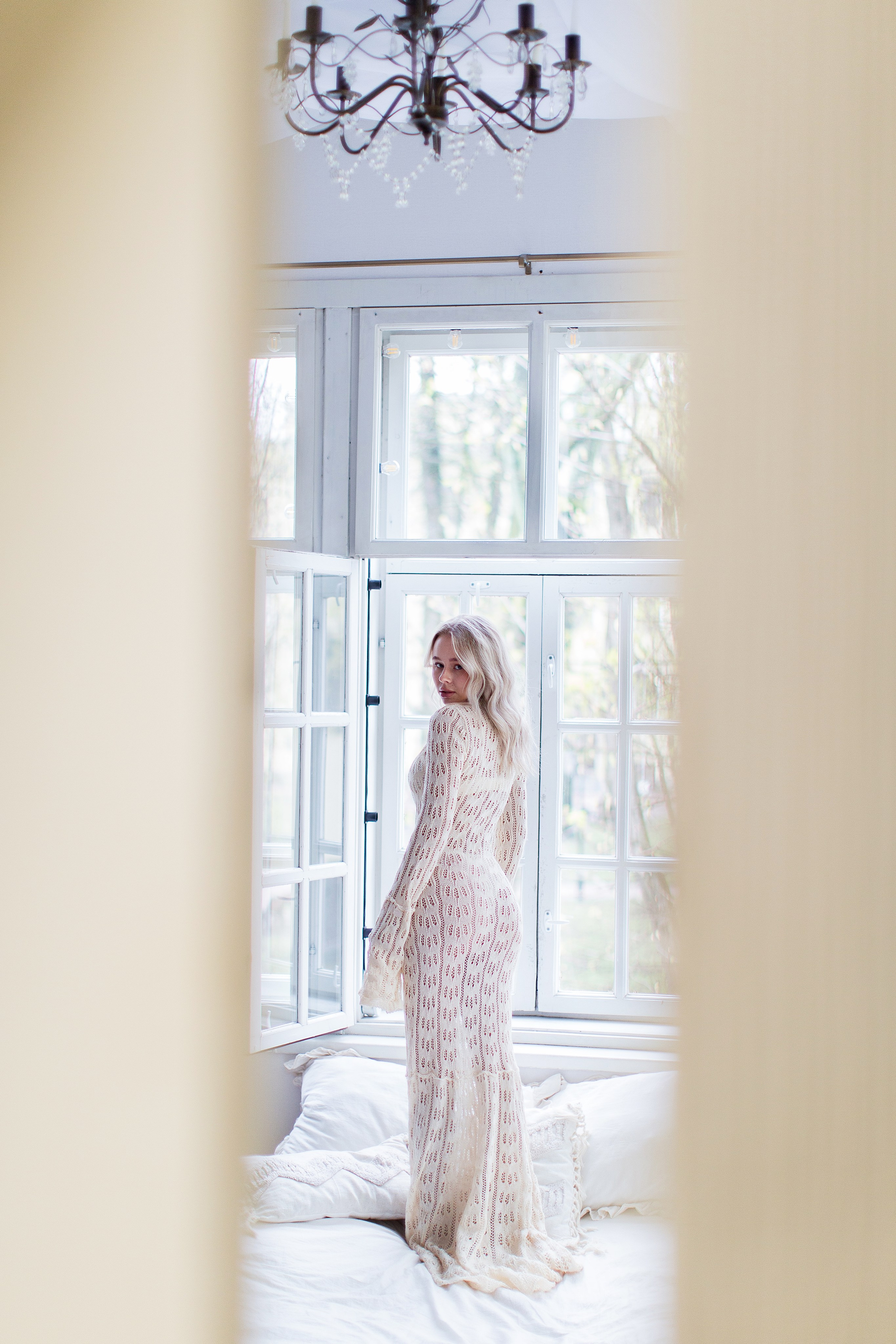 Женский портрет. Женский фотограф в Санк-Петербурге и Москве — фотосессия девушки в студии, портрет, фотосъемка