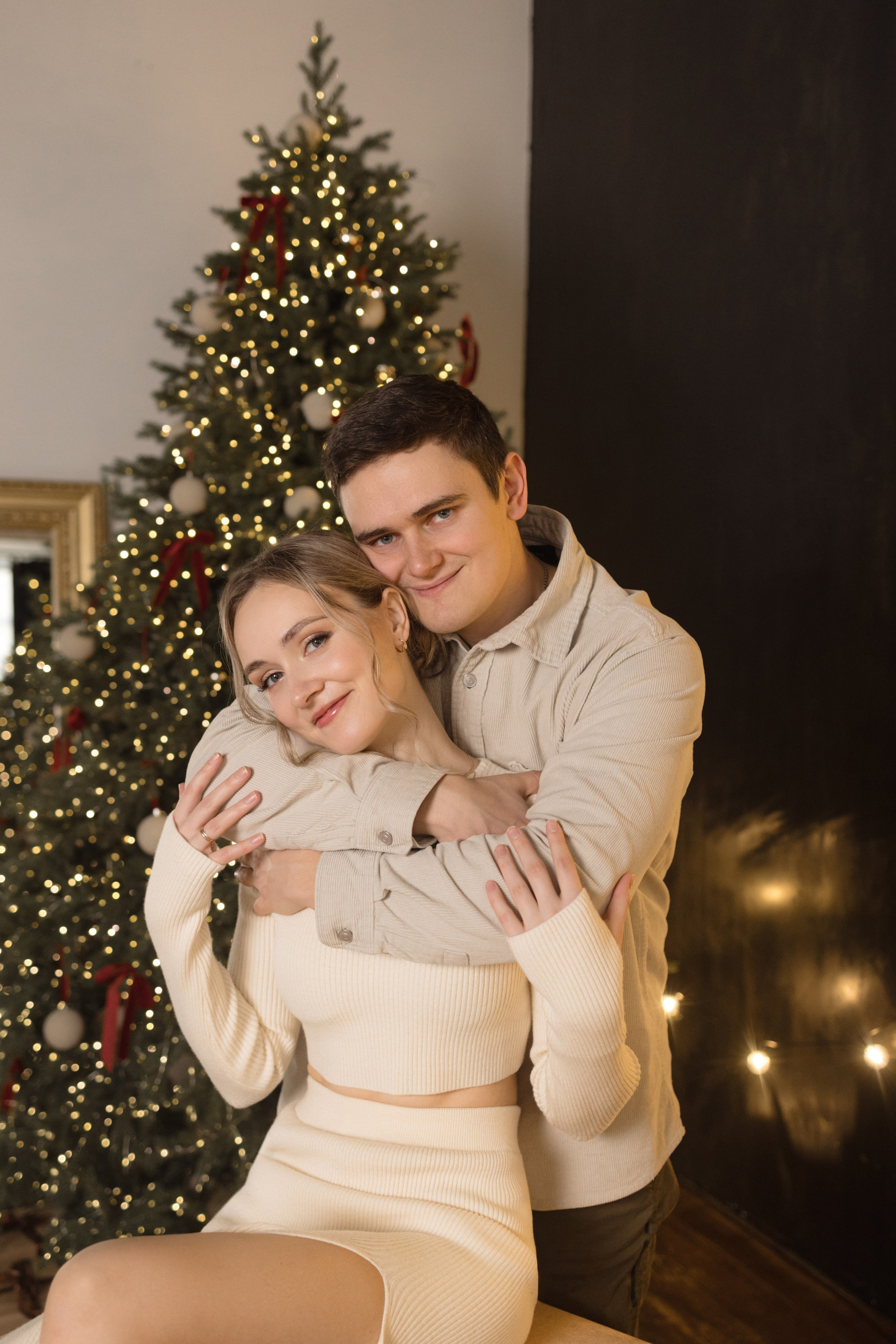 Новогодняя съемка в Историях (зал Мидл). Фотограф беременности и новорожденных в Красноярске Вета Ланская