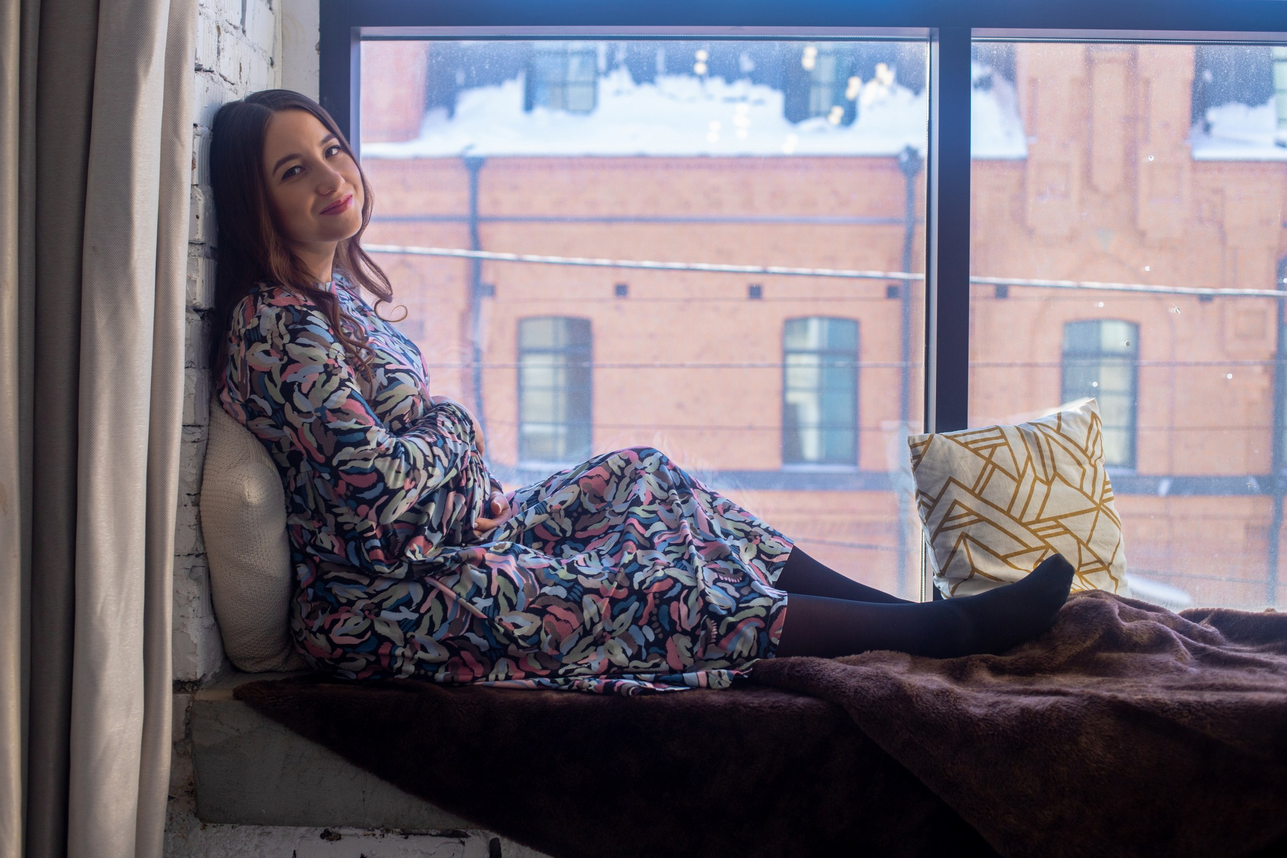 Фотосессия в ожидании в Иркутске. Фотограф видеограф Иркутск фото видео студия Алексея Марамзина