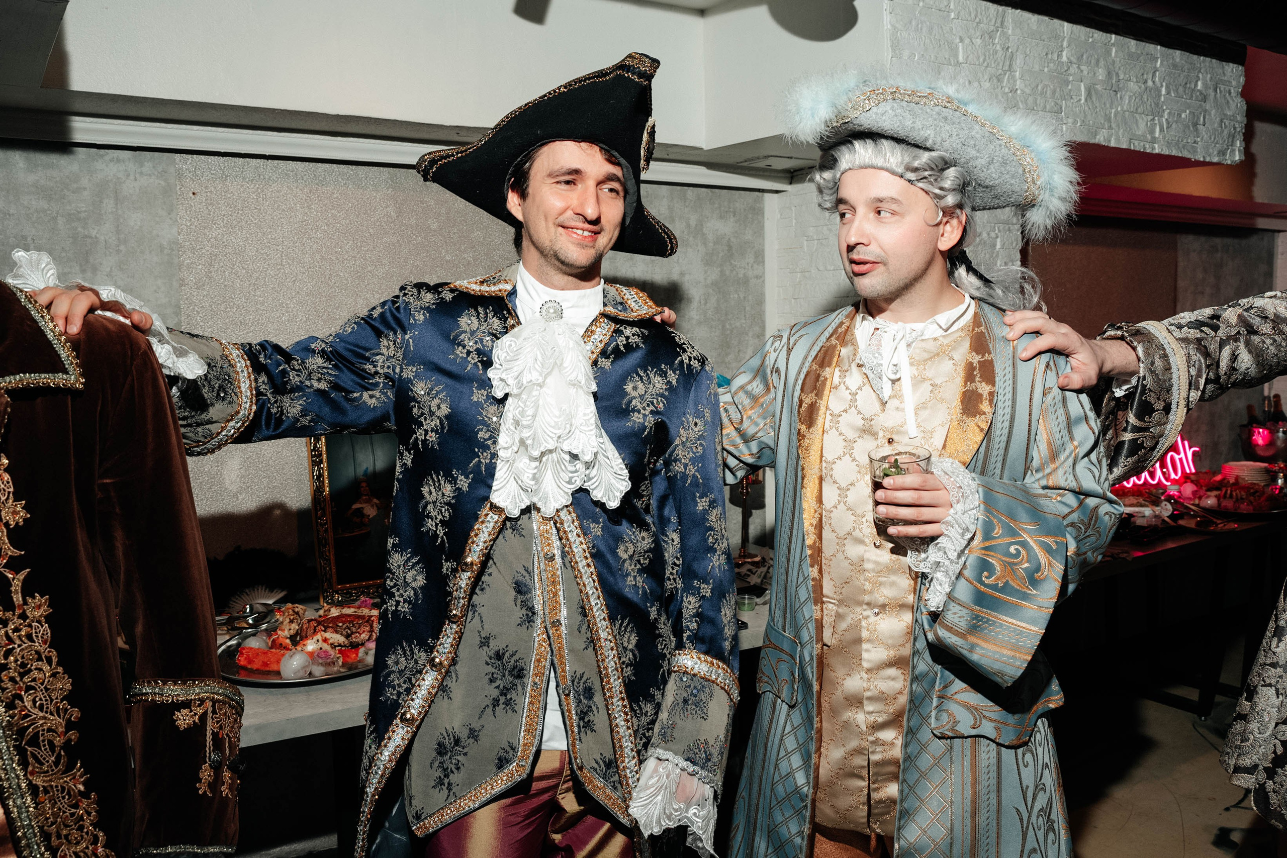 День рождения в кругу свиты!. Свадебный фотограф Москва Александра Аверкова