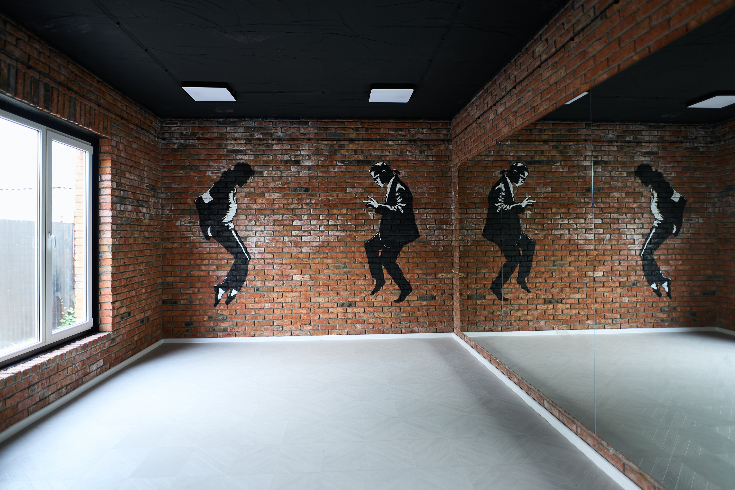 Интерьерная съемка здания продюсерского центра «Бикбау». Фотограф Олег Сотник