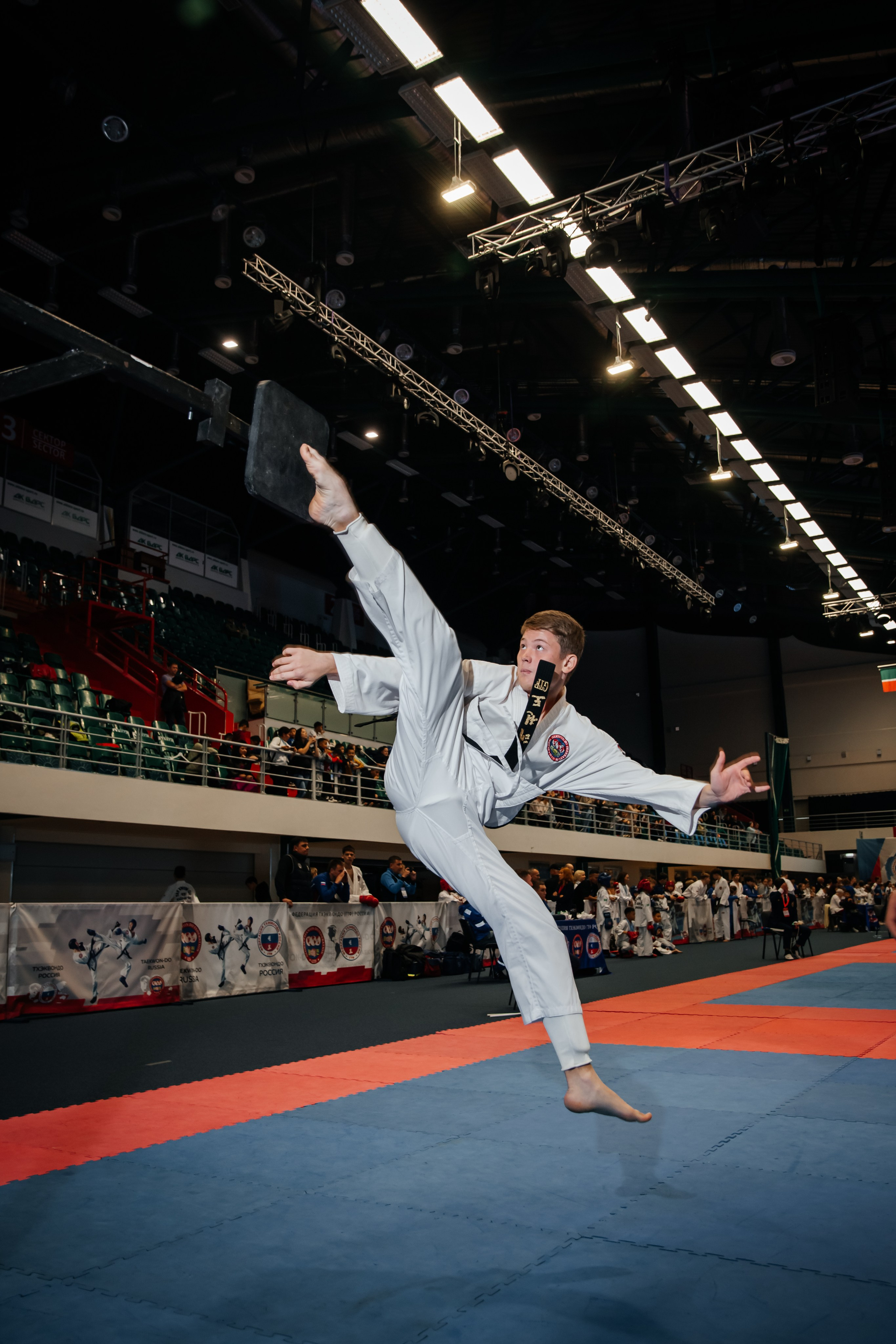 Спорт. Люксмедиа — это команда фотографов и видеографов. Город Казань. Дамир Сафин