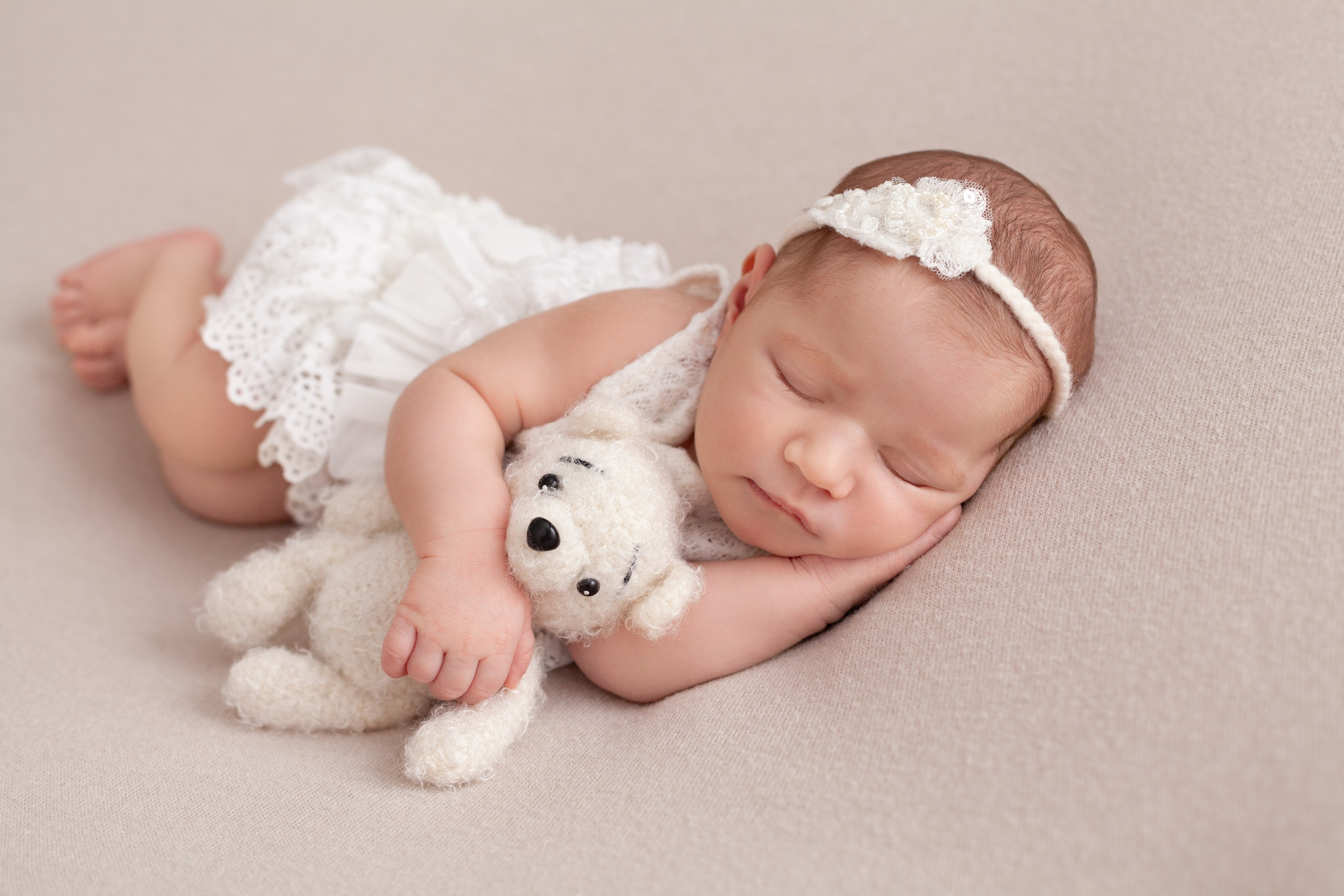 PH @newborn_flower. Retoucher Aleksmokh