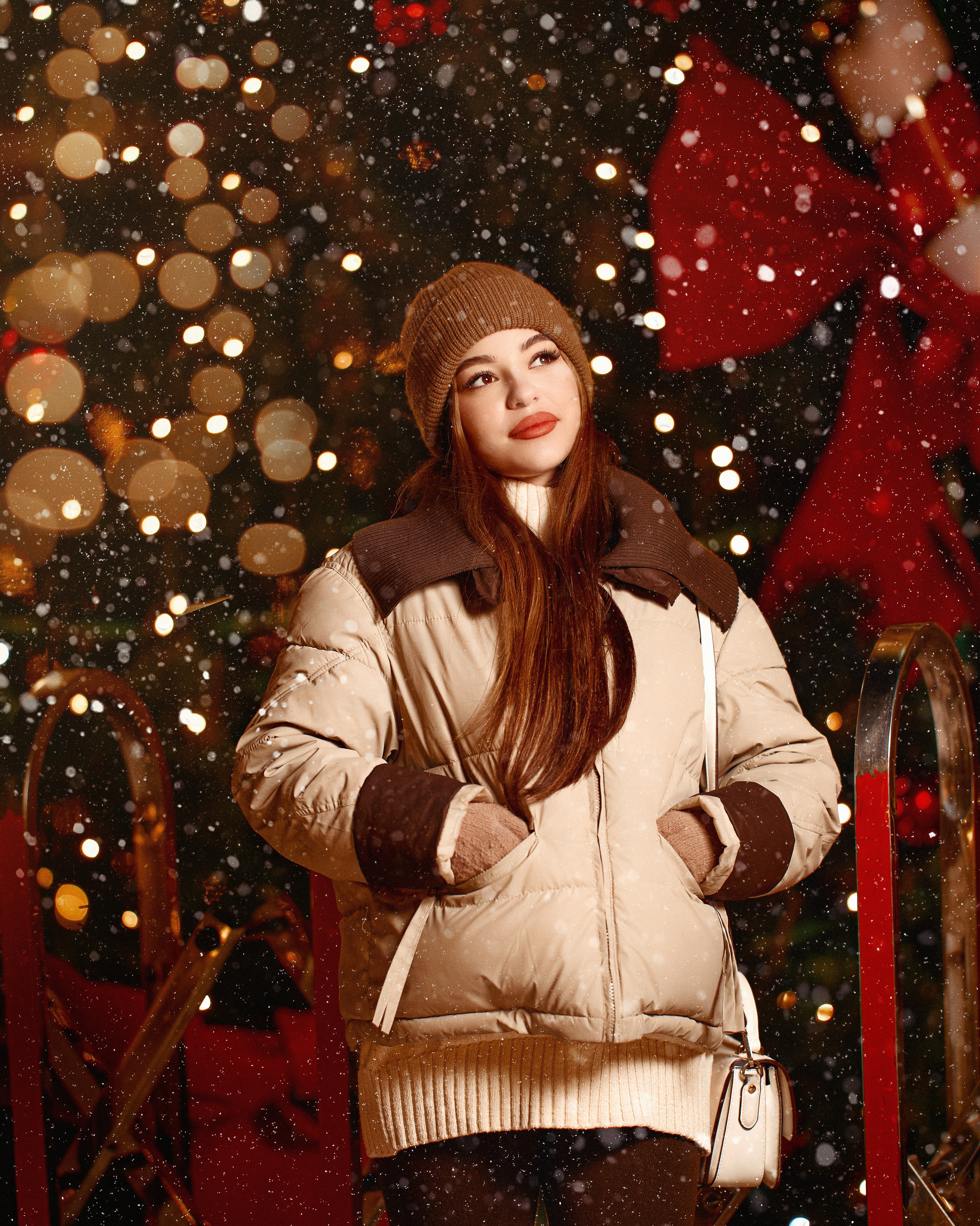 KAMILA. ПЛОЩАДЬ. Главная