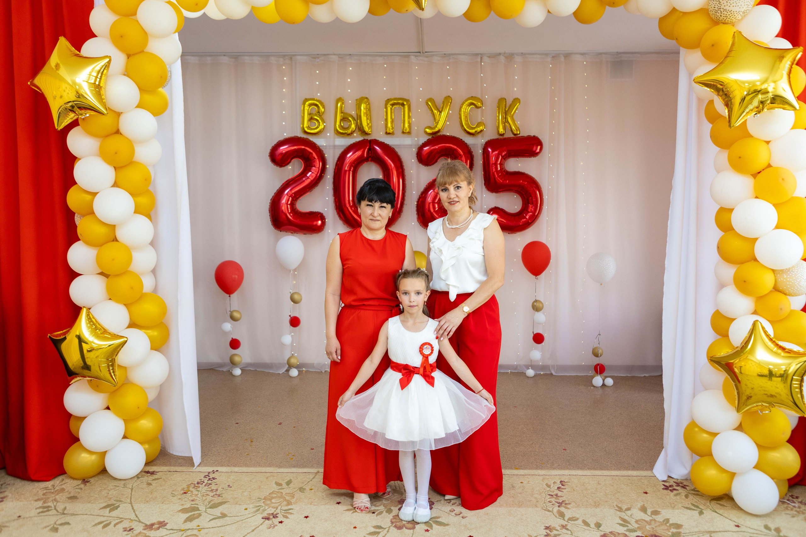 Выпускной в детскому саду 2025 год. Свадебный и предметный фотограф Ренат Каламперов