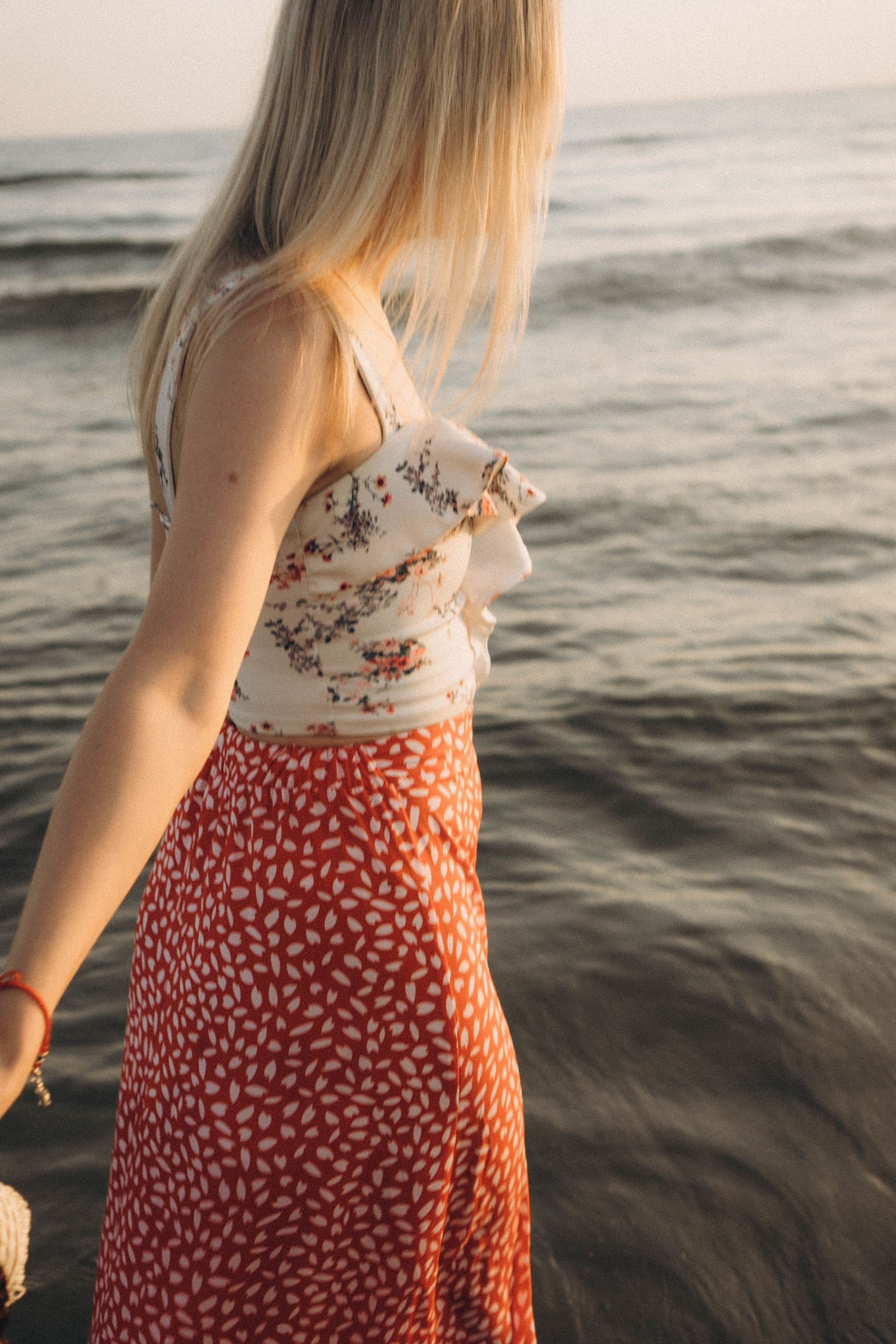 Июльский вечер на берегу черного моря. Профессиональный фотограф, Санкт-Петербург — Виктория Богомолова
