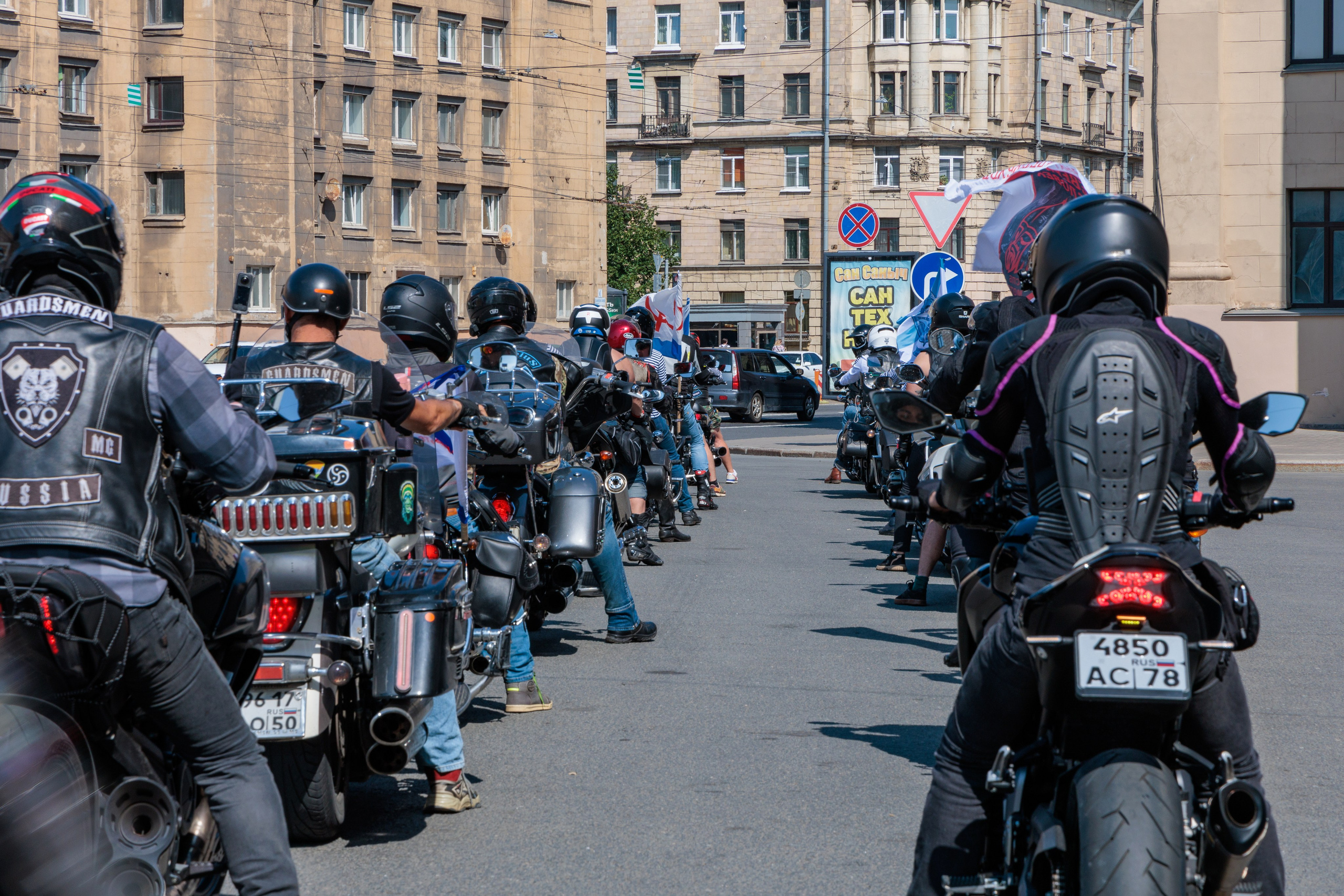 День ВМФ с мотоклубом 28.08.24. Репортажный фотограф Санкт-Петербург | Роман Карбышев