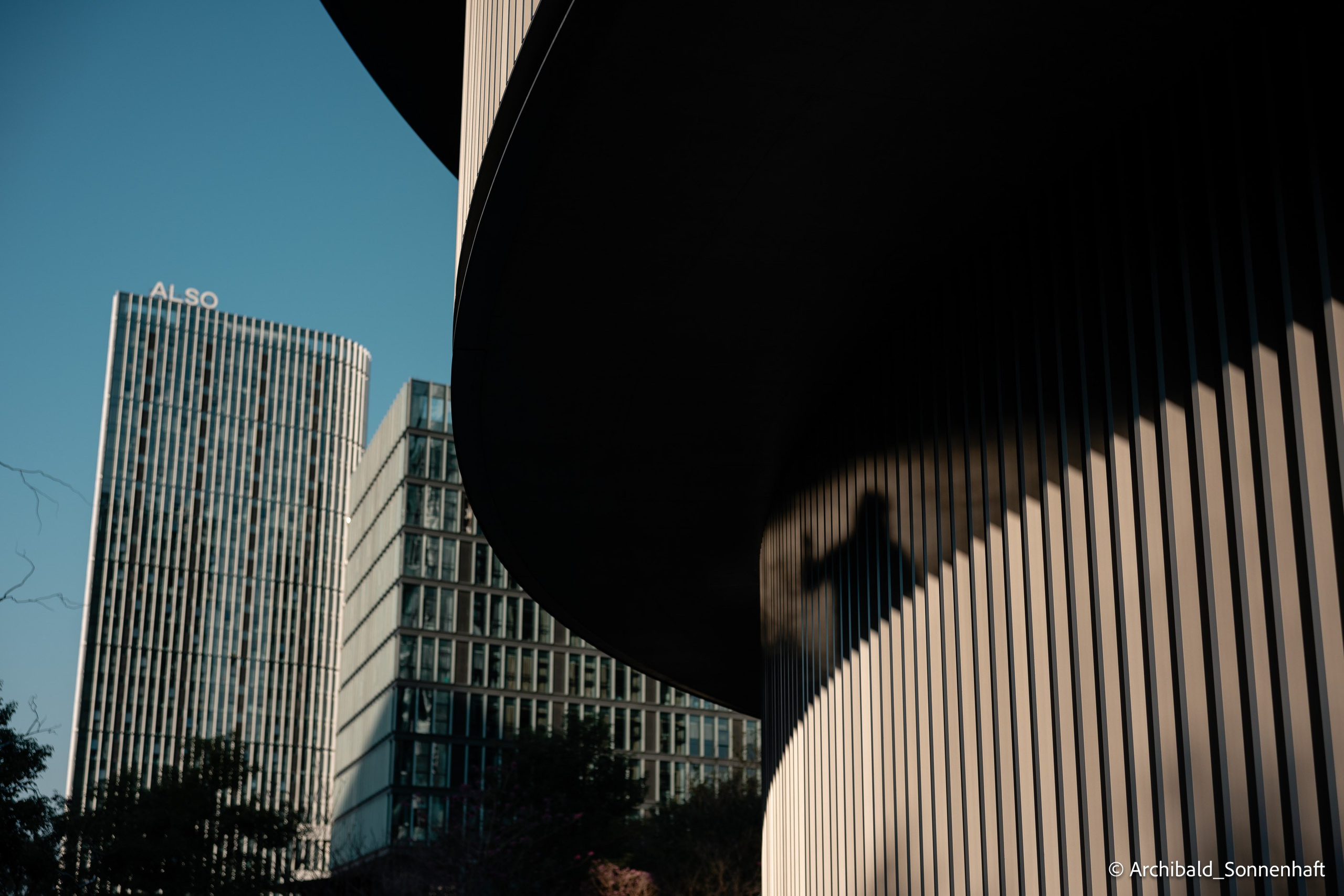 He Art Museum in GZ. Photographer in Guangzhou, China. Archibald Sonnenhaft