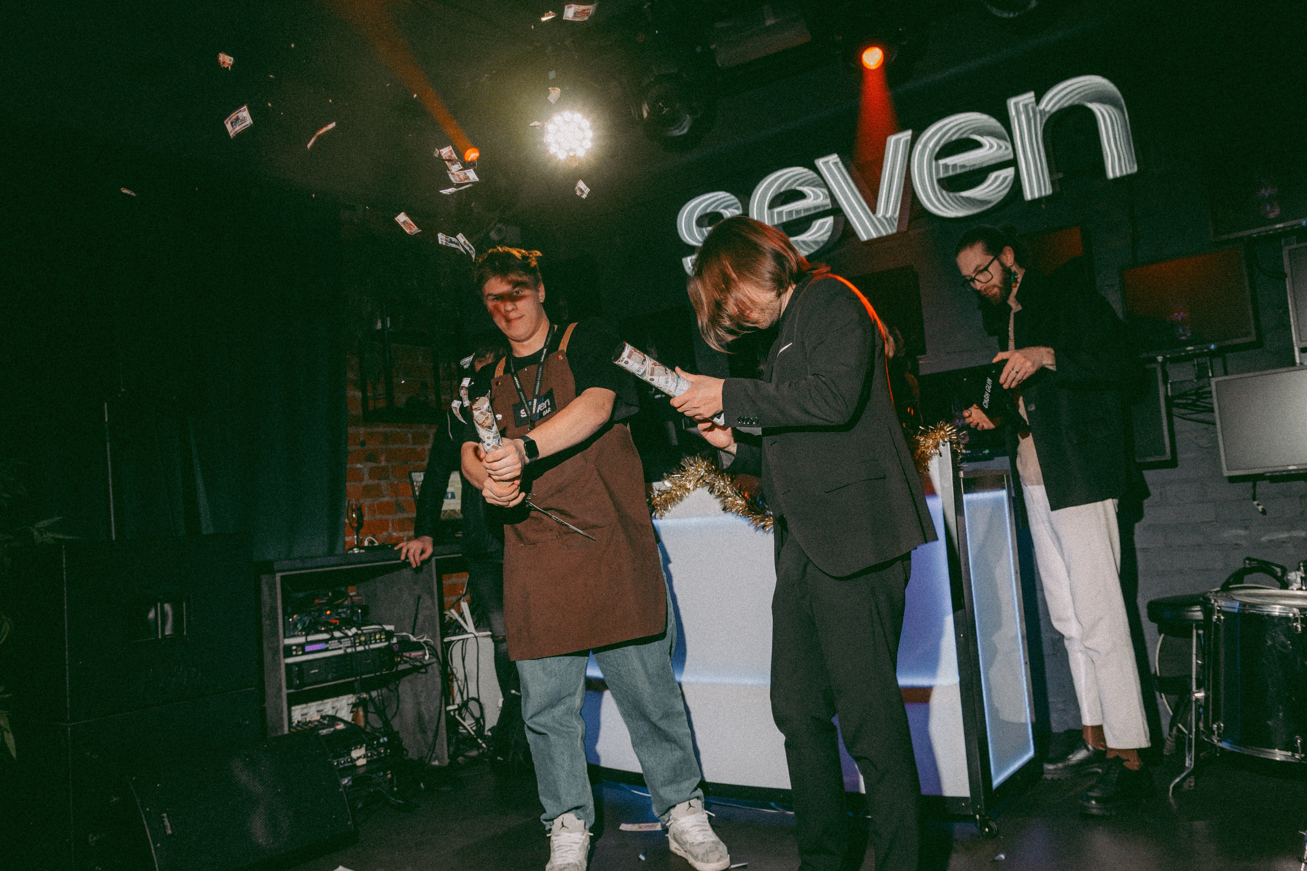 SEVEN bar — New Year