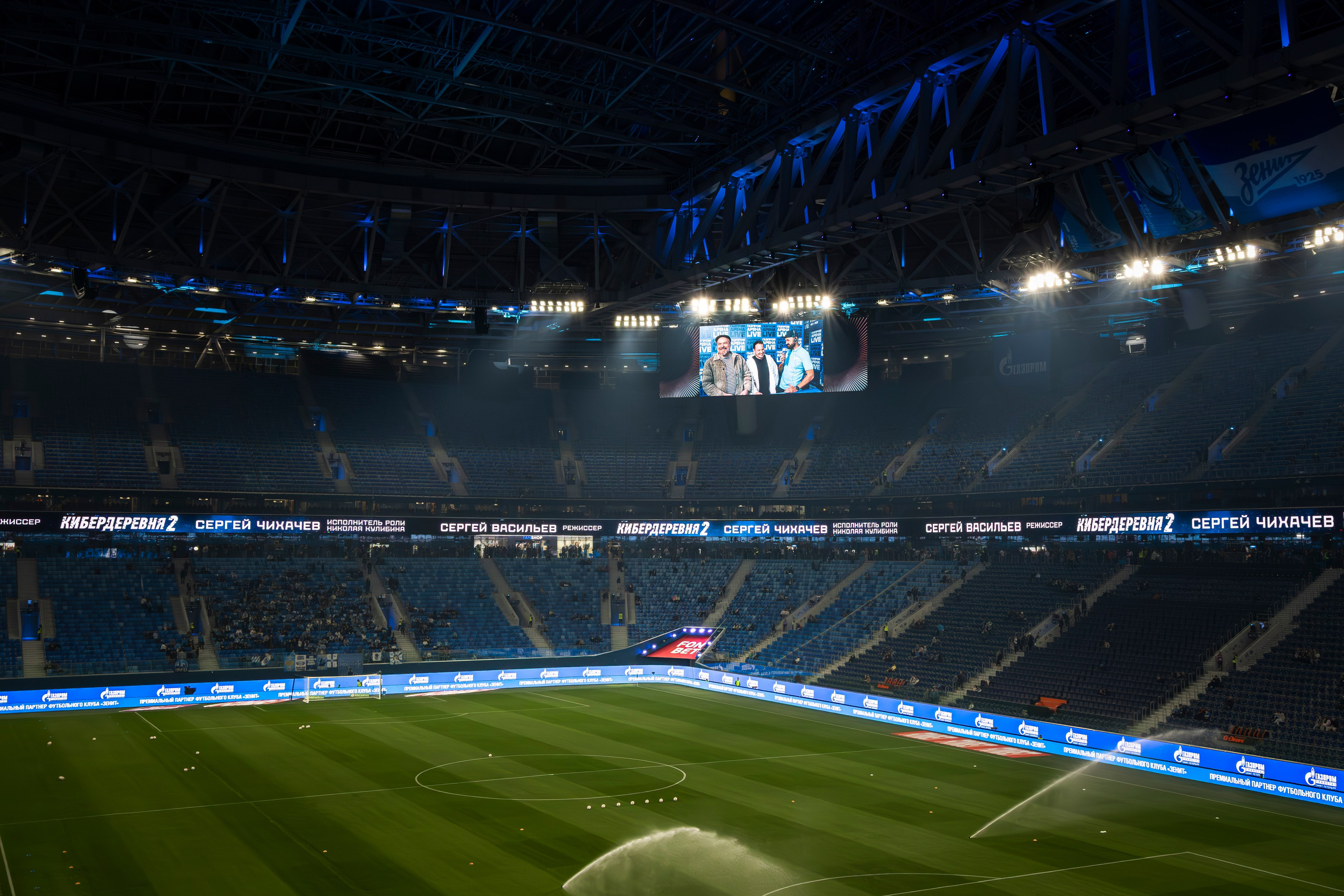 Рекламные кадры LED‑экранов и медиапериметра: контент для продвижения технологичного оборудования. Андрей Головин | Фотограф в Санкт‑Петербурге Репортаж, реклама, персональная съёмка