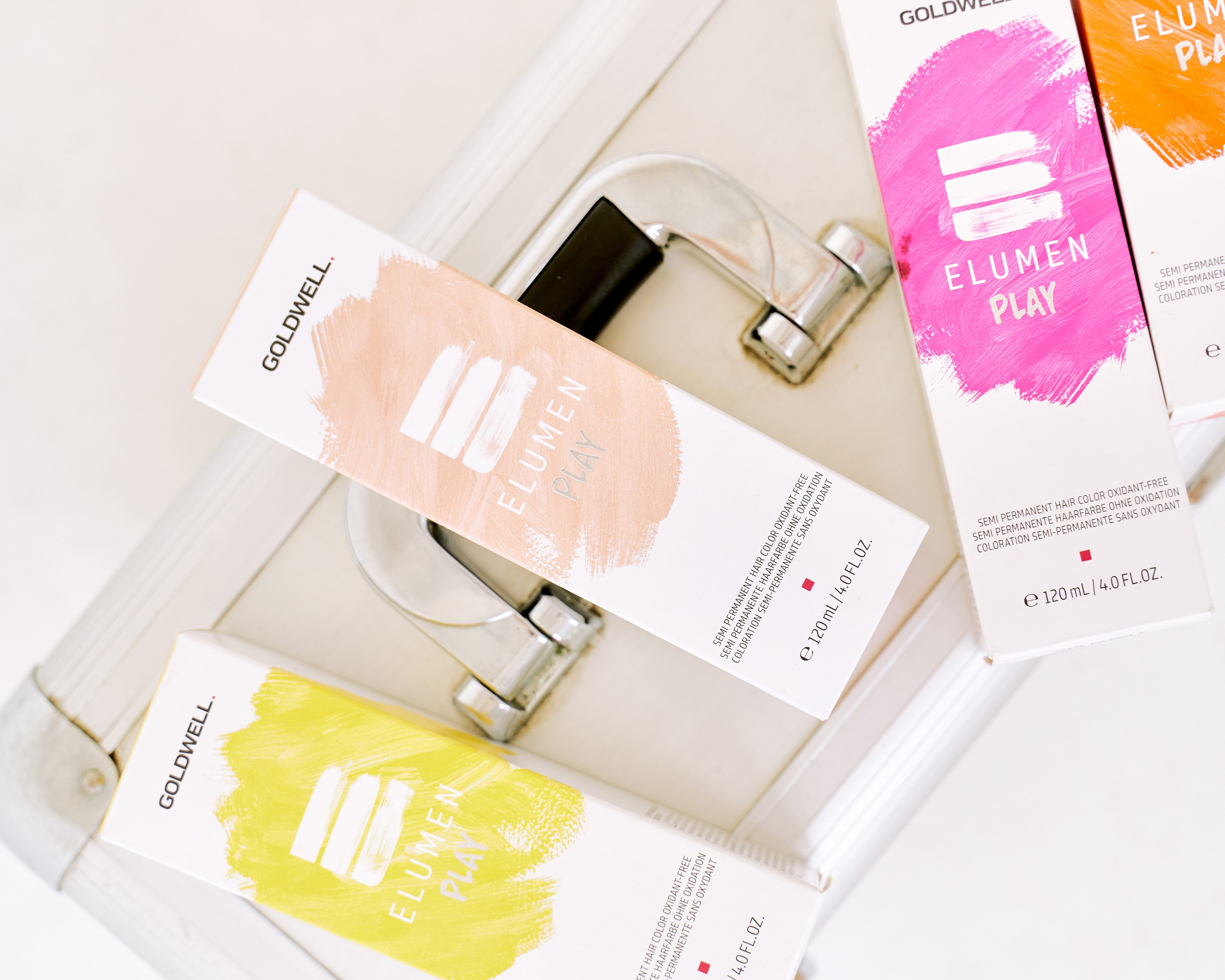 Цветное окрашивание. Парикмахерский бутик МАРАФЕТ, г. Калининград