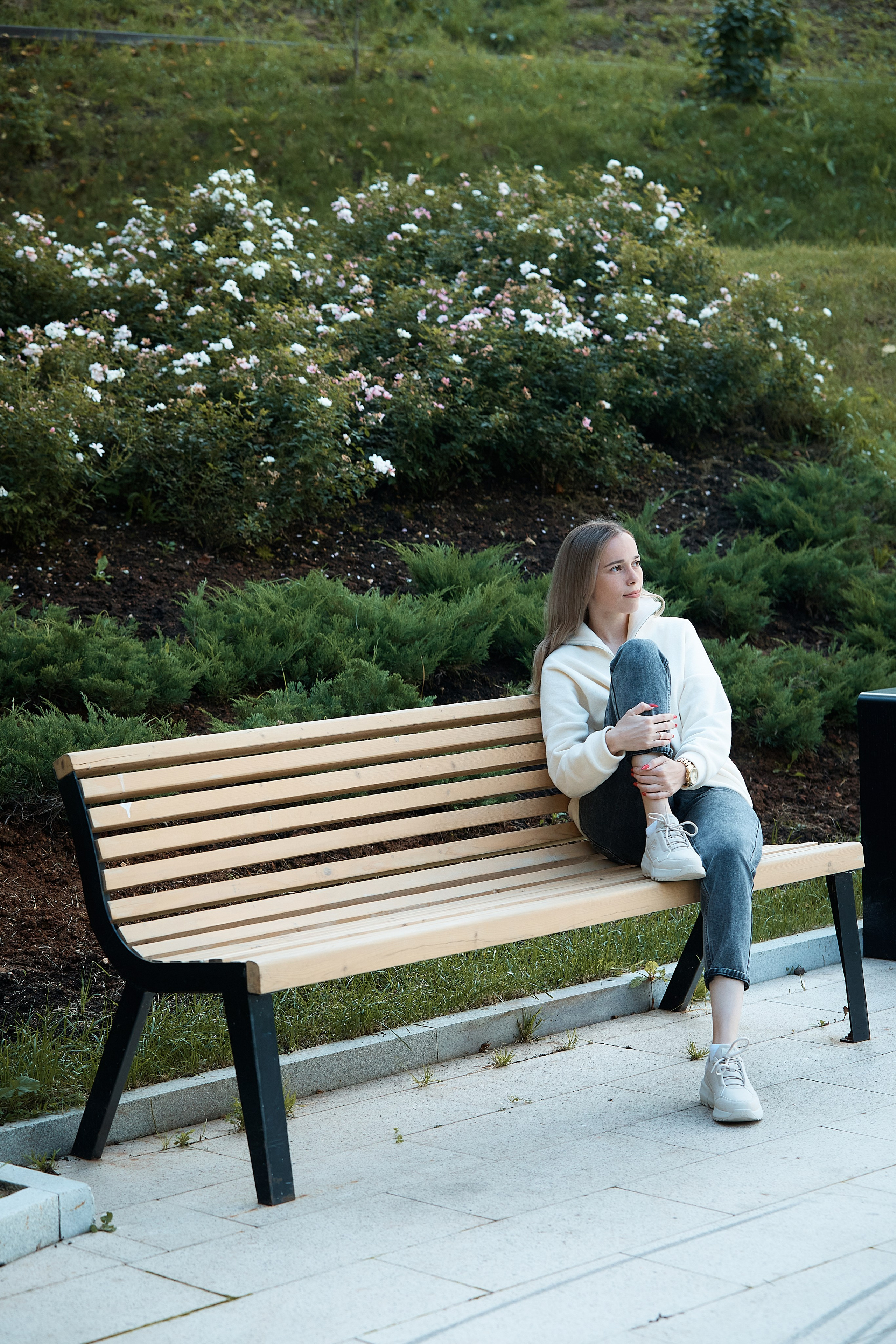 Прогулка в Алесандровском саду. Надя и Дима с дочей. Татьяна Бабаева — Фотограф