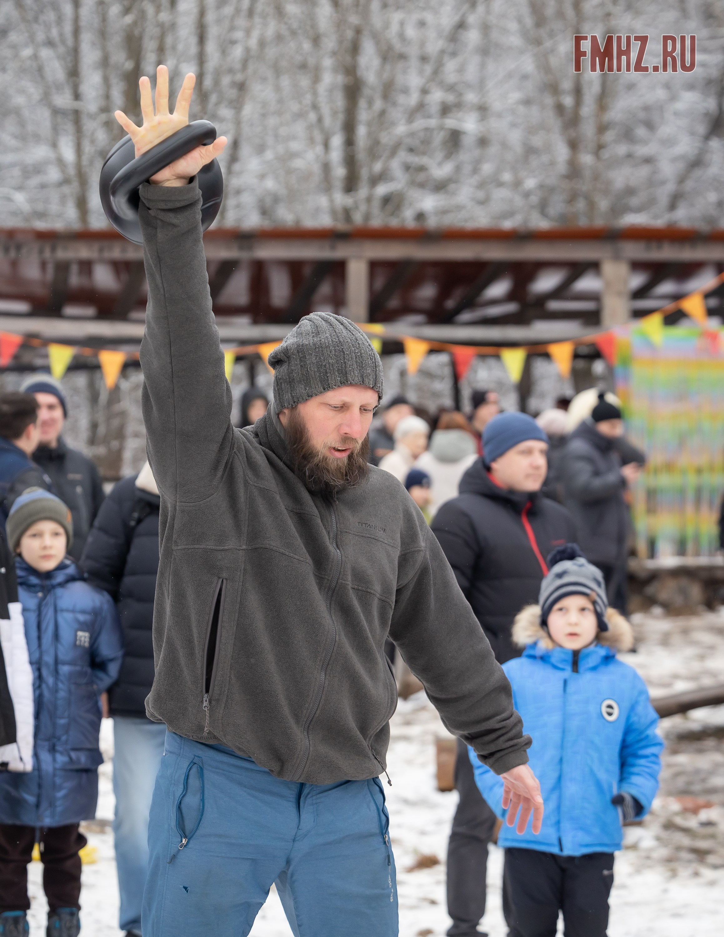 Масленица на аллее памяти «Вечный сезон» 02.03.2025. Фотограф Владимир Охрименко