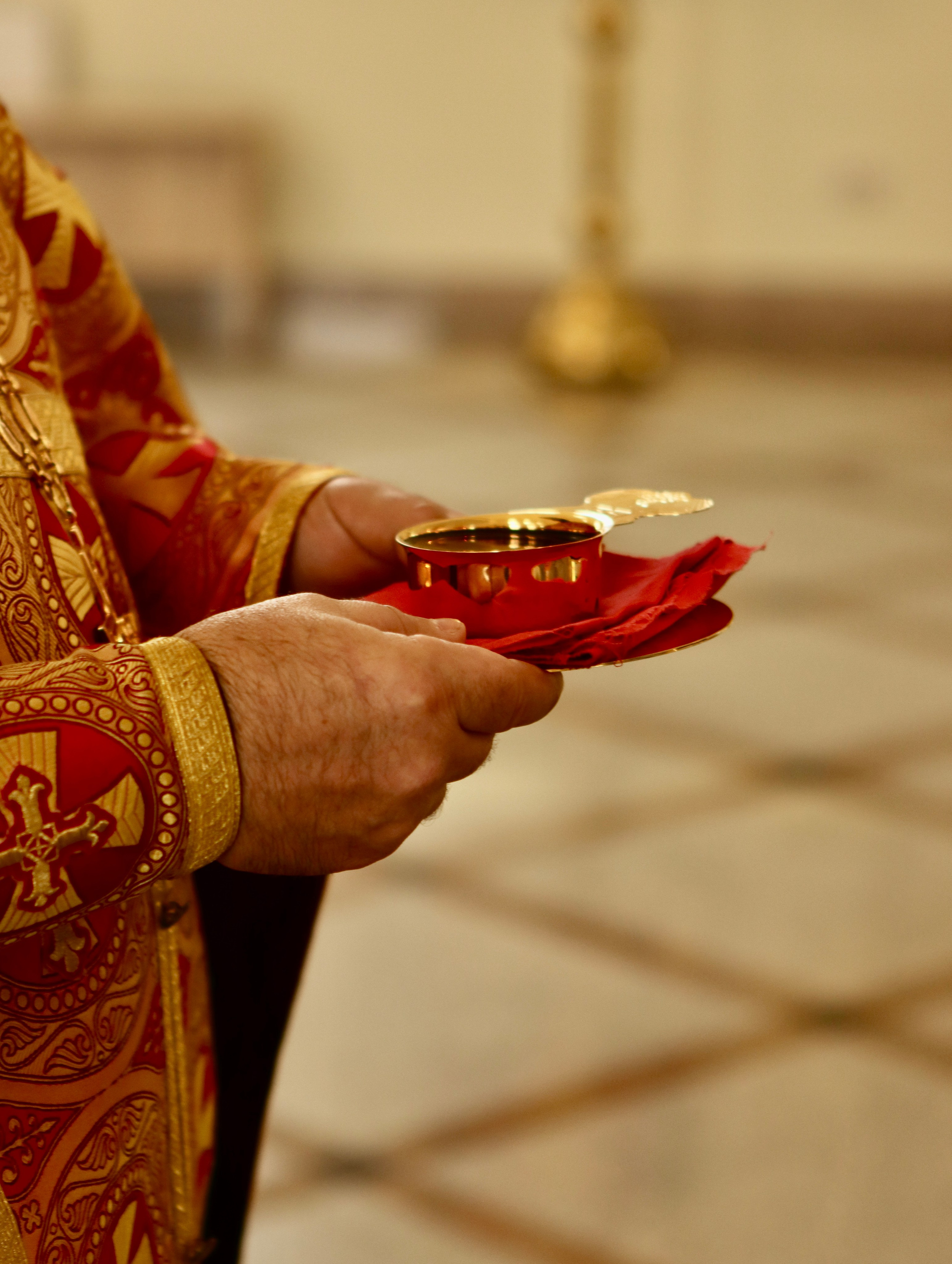 Екатерина и Александр — таинство венчание. Фотограф в Курске Смирнов Евгений