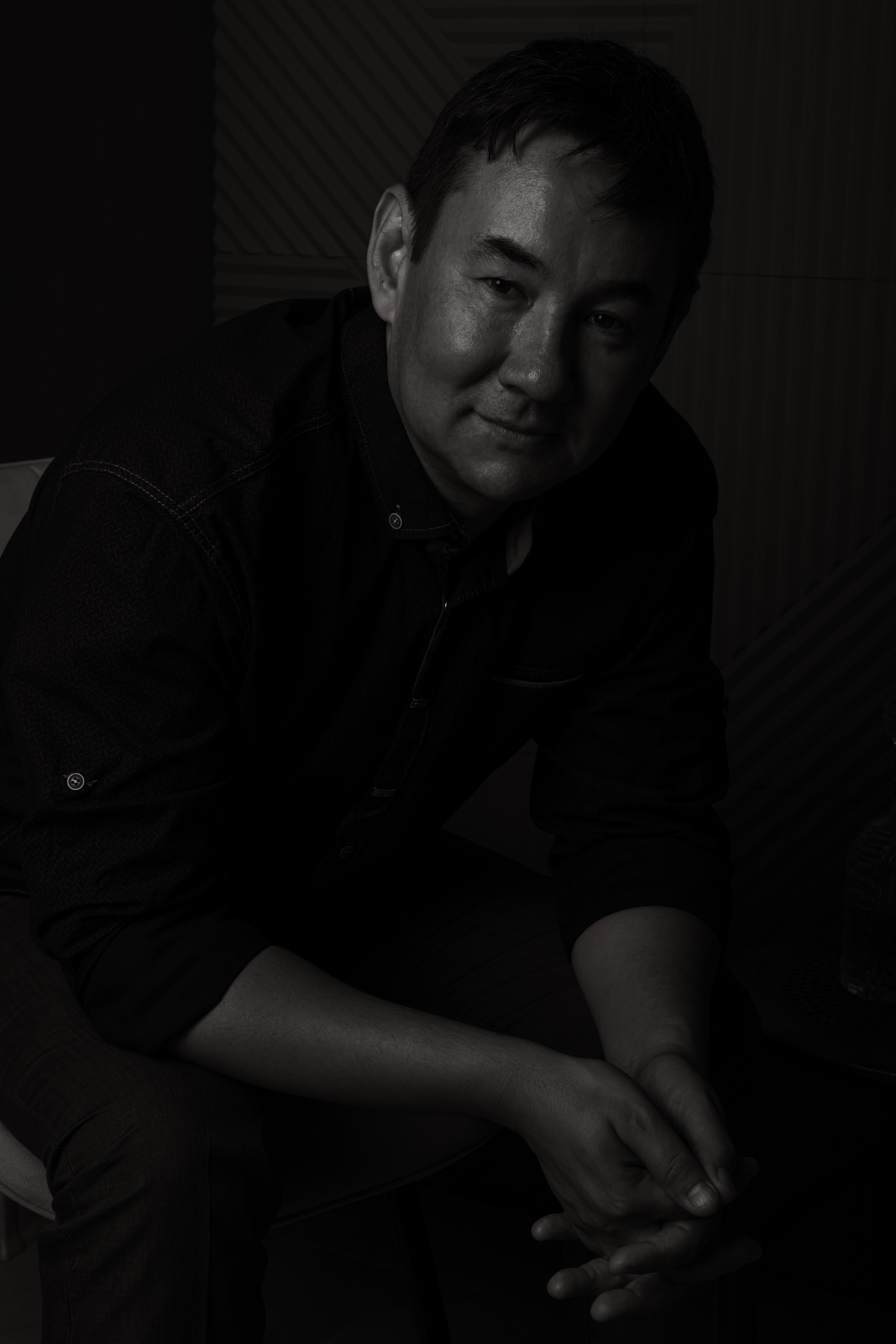 Мужской портрет. Портретный фотограф в Краснодаре Евгений Карпов