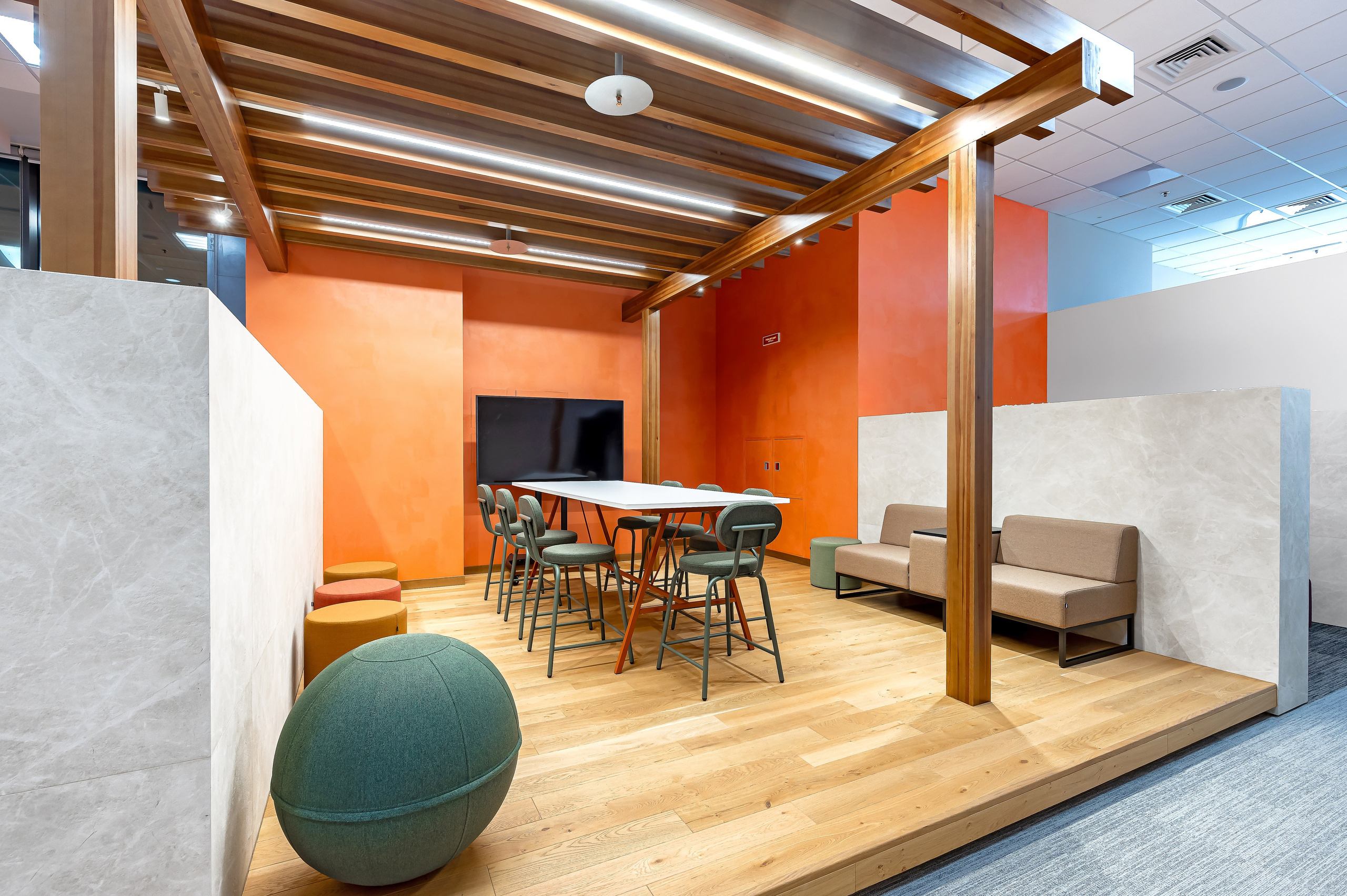 Съемка мебели в интерьере для компании «Гуд Вайбс». Интерьерный фотограф. Фото- видеосъемка недвижимости Санкт-Петербург