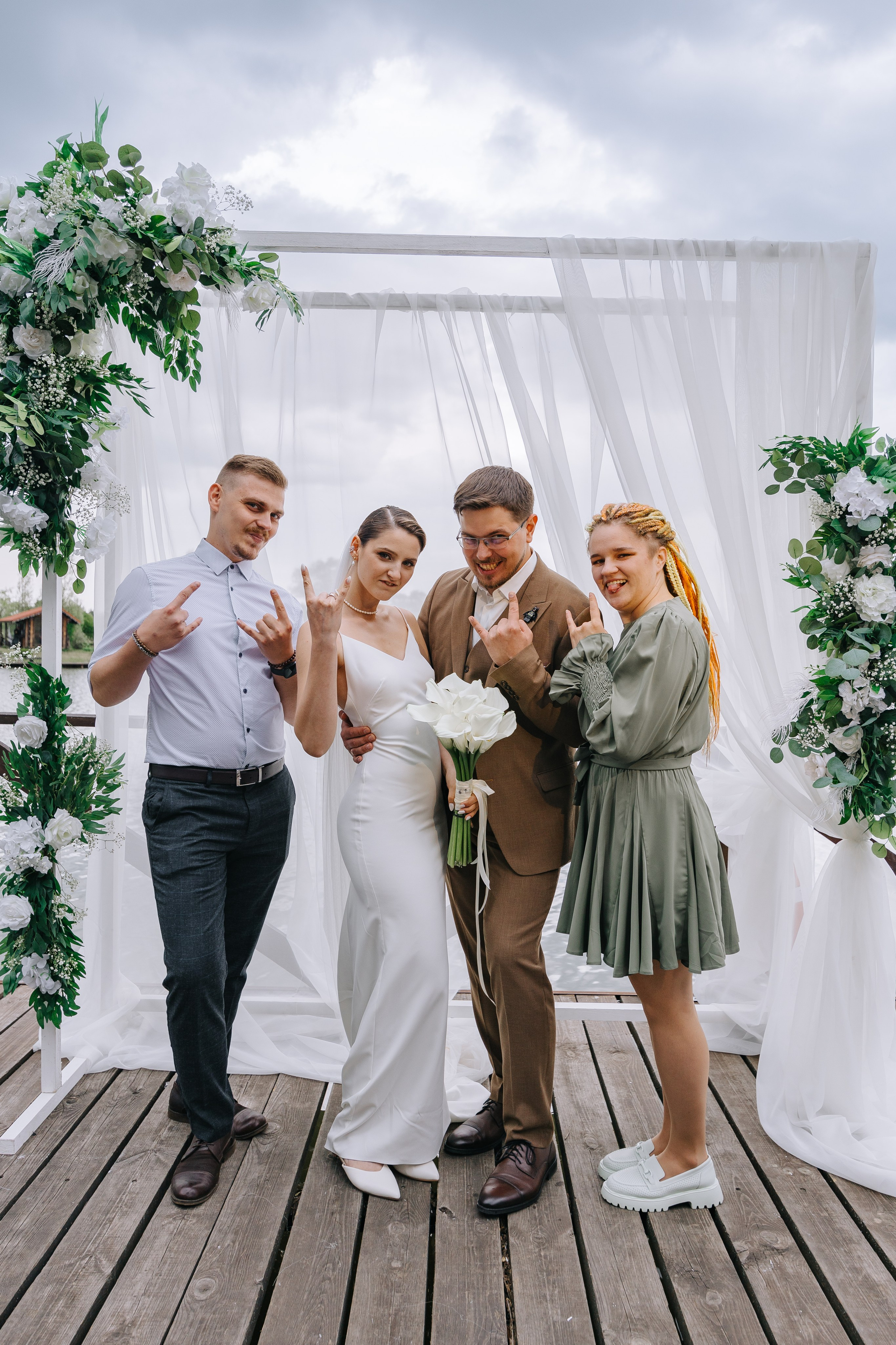 Белая арка. Александр Антонов. Профессиональный свадебный, репортажный фотограф в Москве, Подольске. Фото+Видео на любой праздник