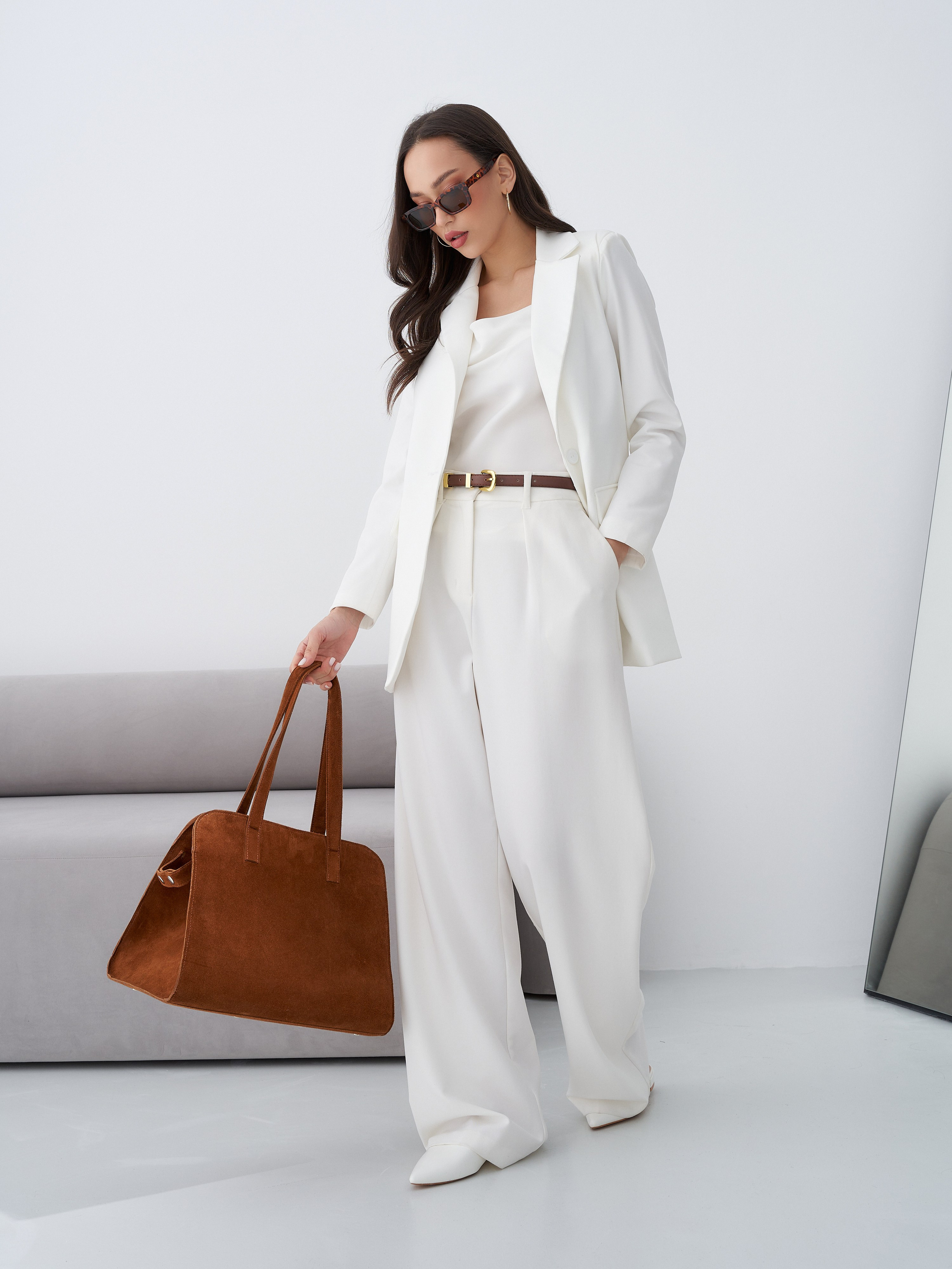 Анастасия З. Контент для маркетплейсов и соцсетей. Фото и видео съемка