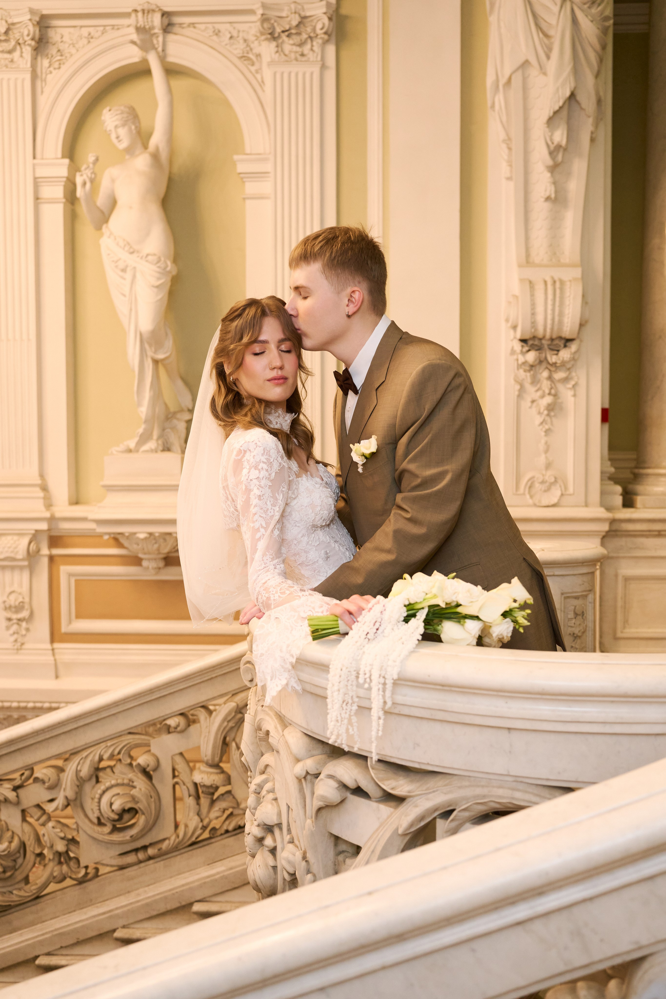 Тихон и София