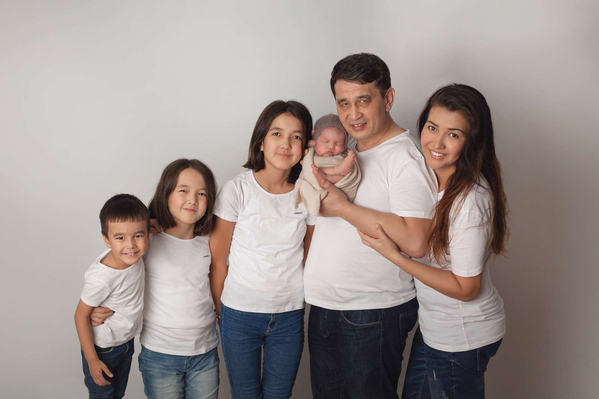 Семья. Фотограф беременности, новорождённых и деток до года в Актау